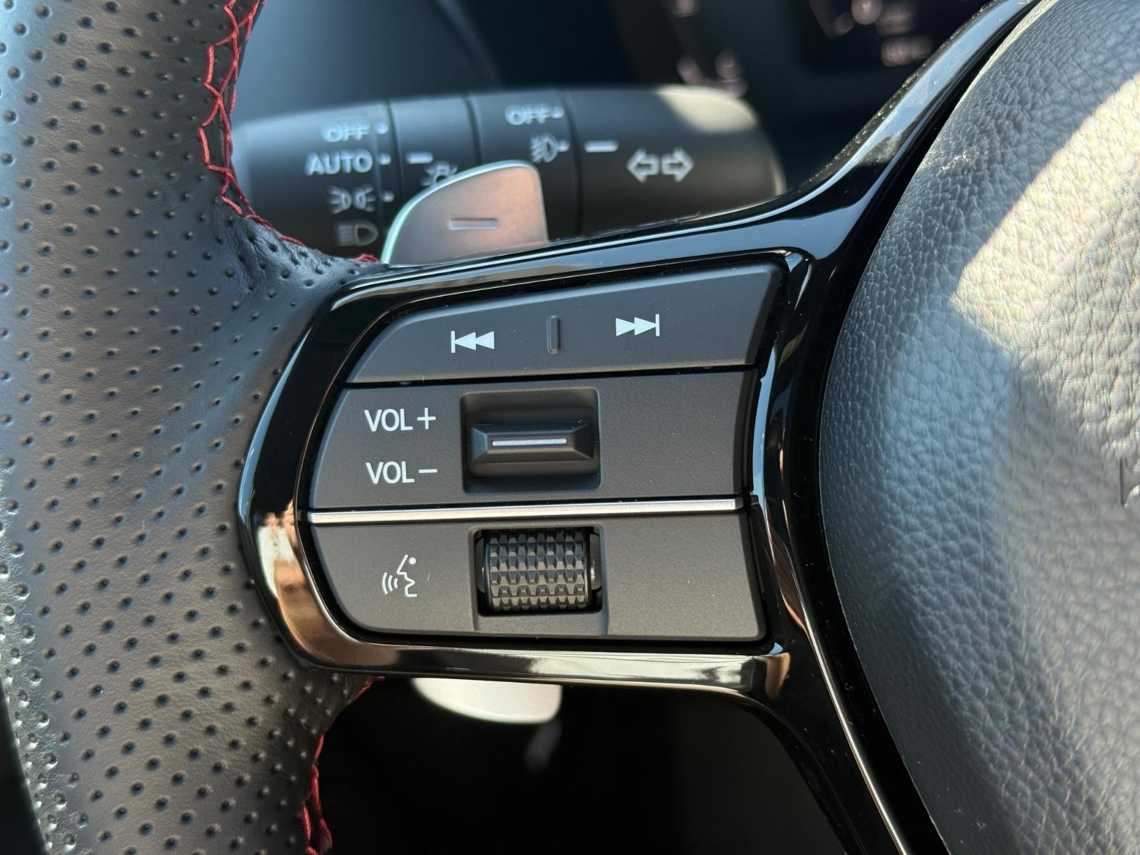 Acura ADX Vehicle Image 13