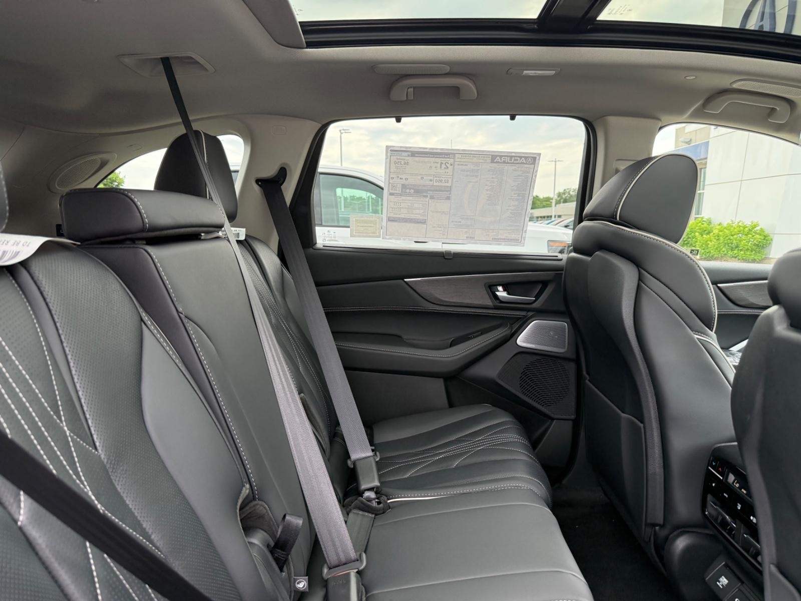 Acura MDX Vehicle Image 05