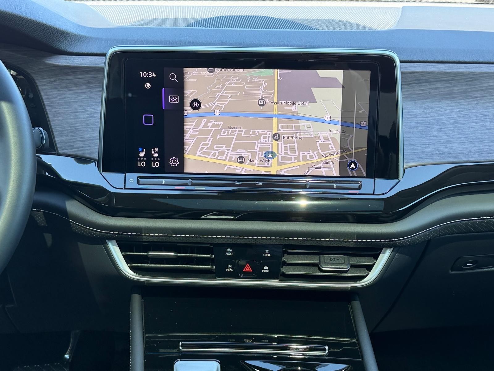 Volkswagen Atlas Vehicle Image 13