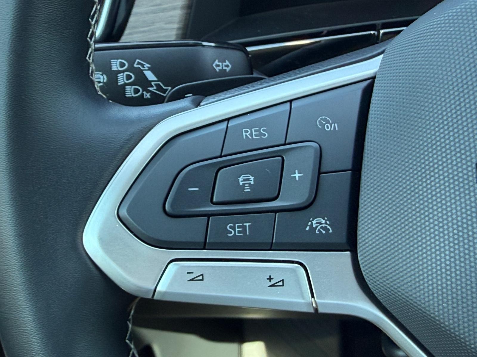 Volkswagen Atlas Vehicle Image 17