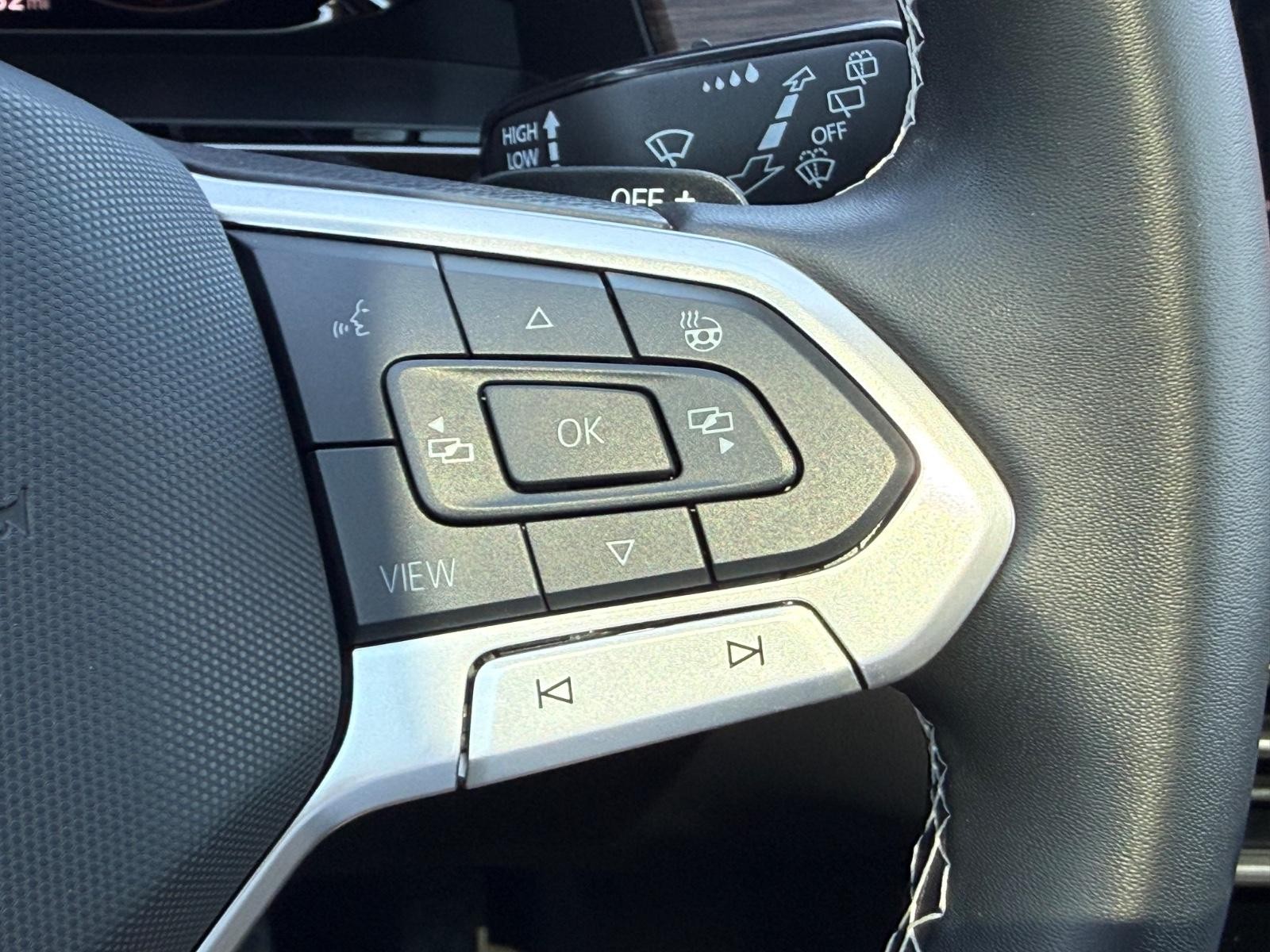 Volkswagen Atlas Vehicle Image 18