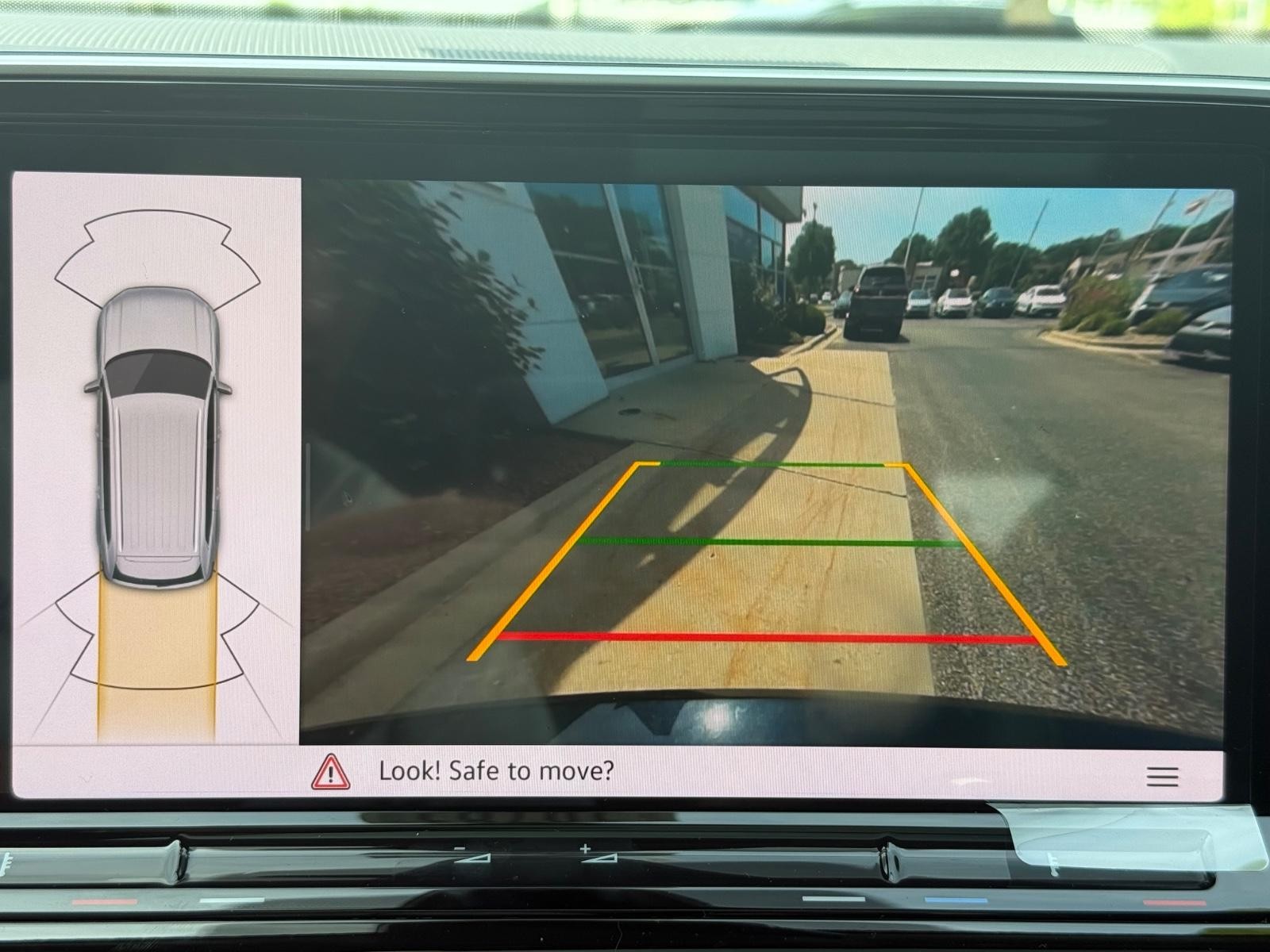 Volkswagen Atlas Vehicle Image 14