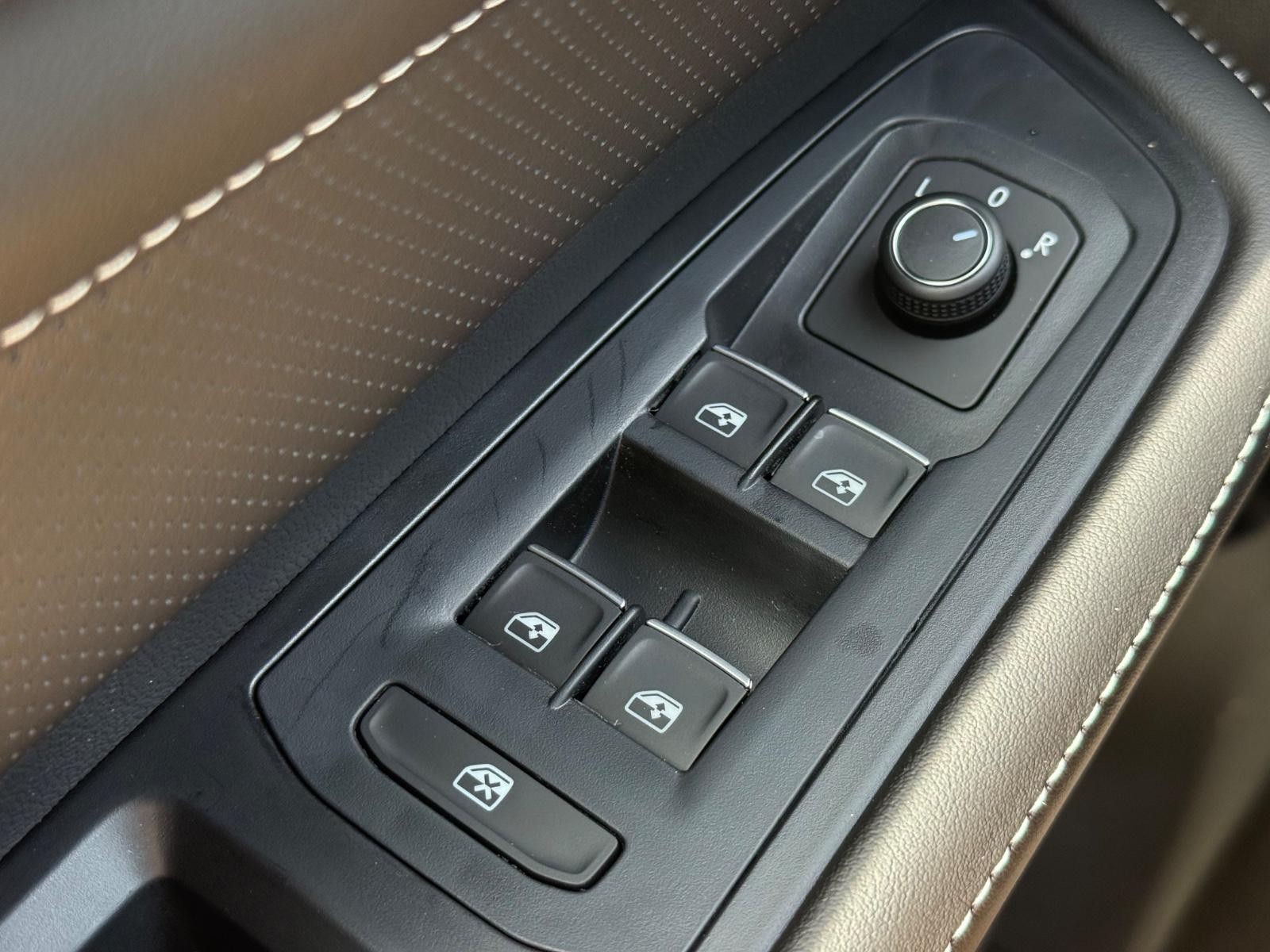 Volkswagen Atlas Vehicle Image 16
