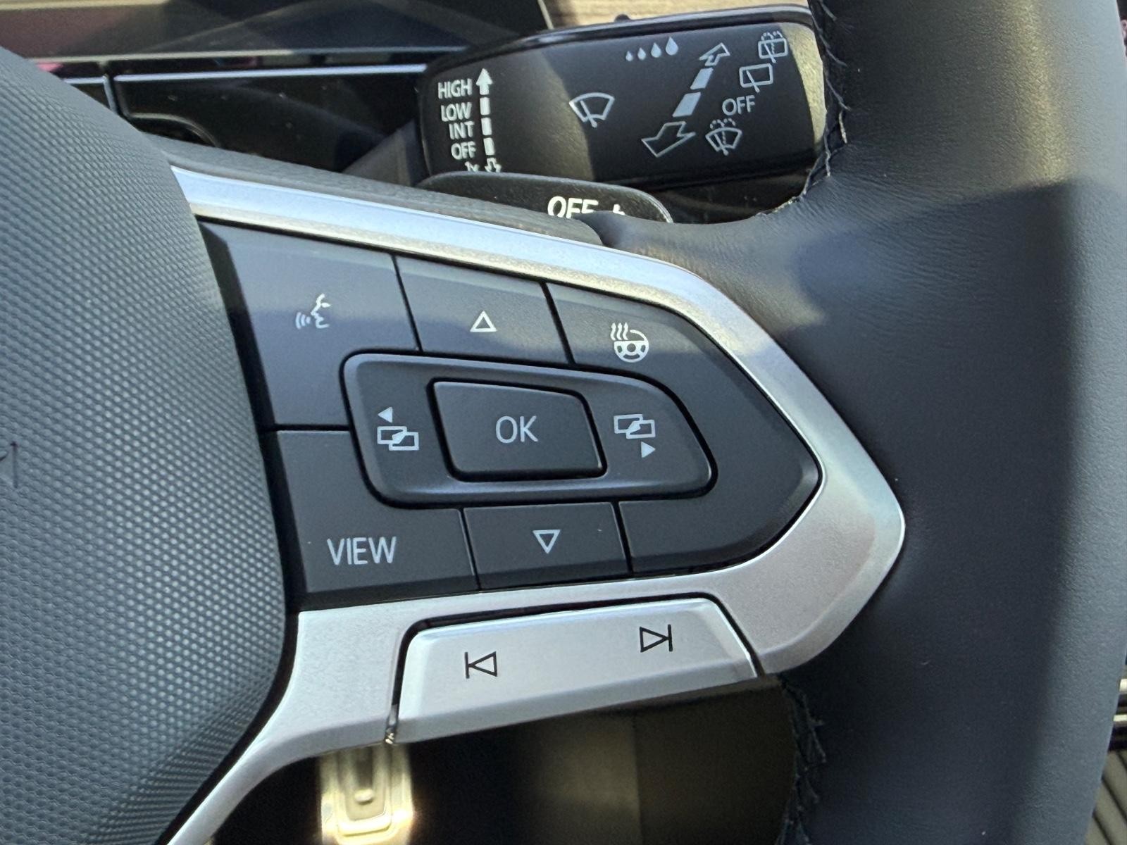 Volkswagen Atlas Vehicle Image 13