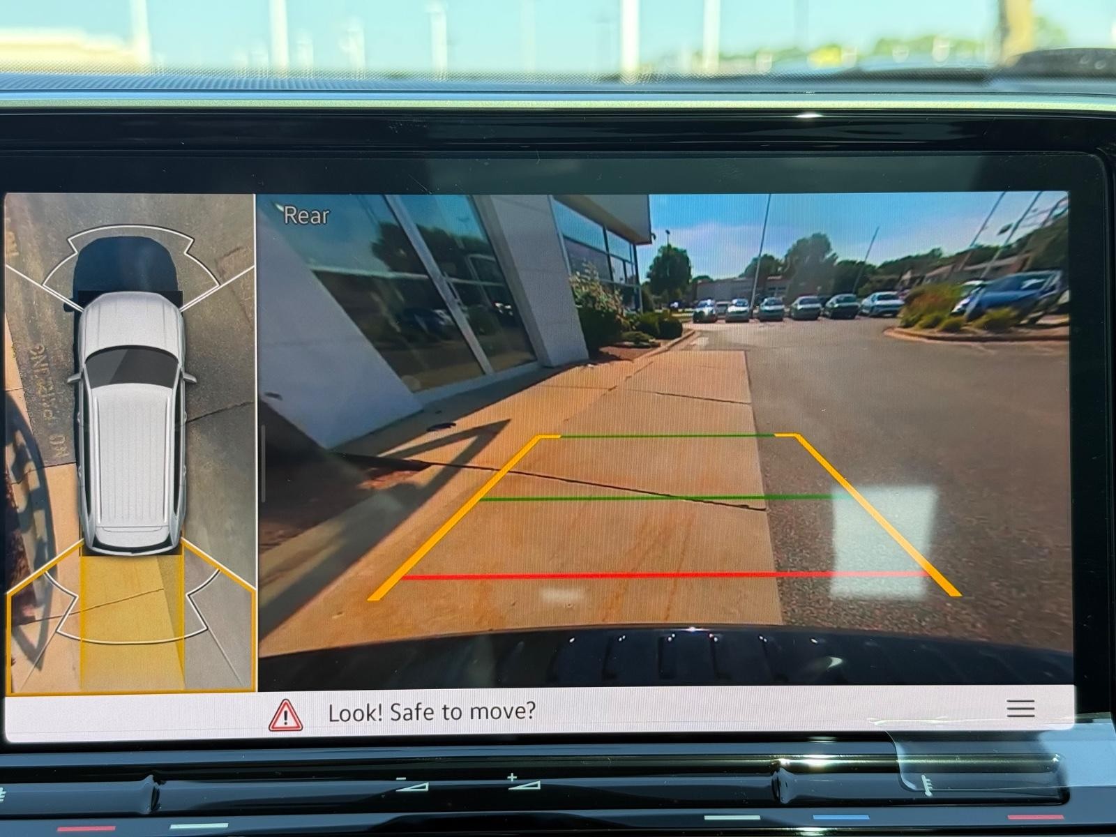 Volkswagen Atlas Vehicle Image 14