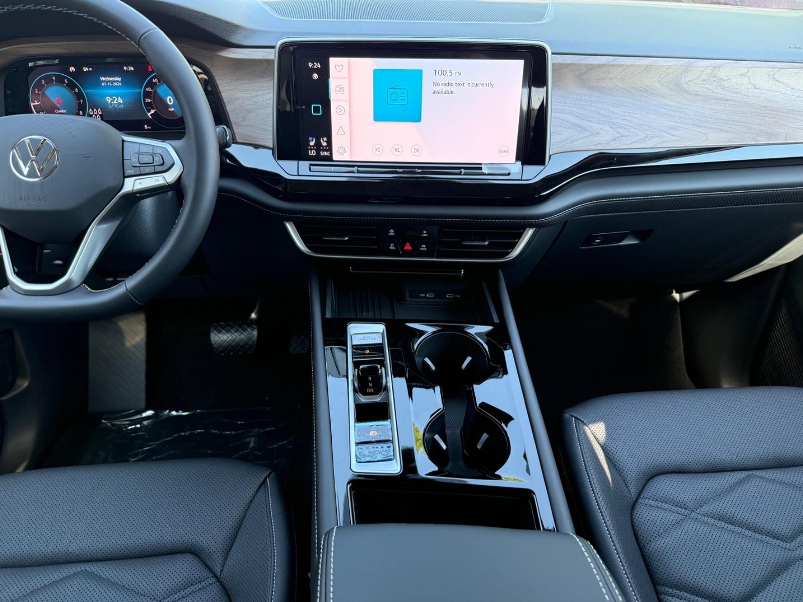 Volkswagen Atlas Vehicle Image 07