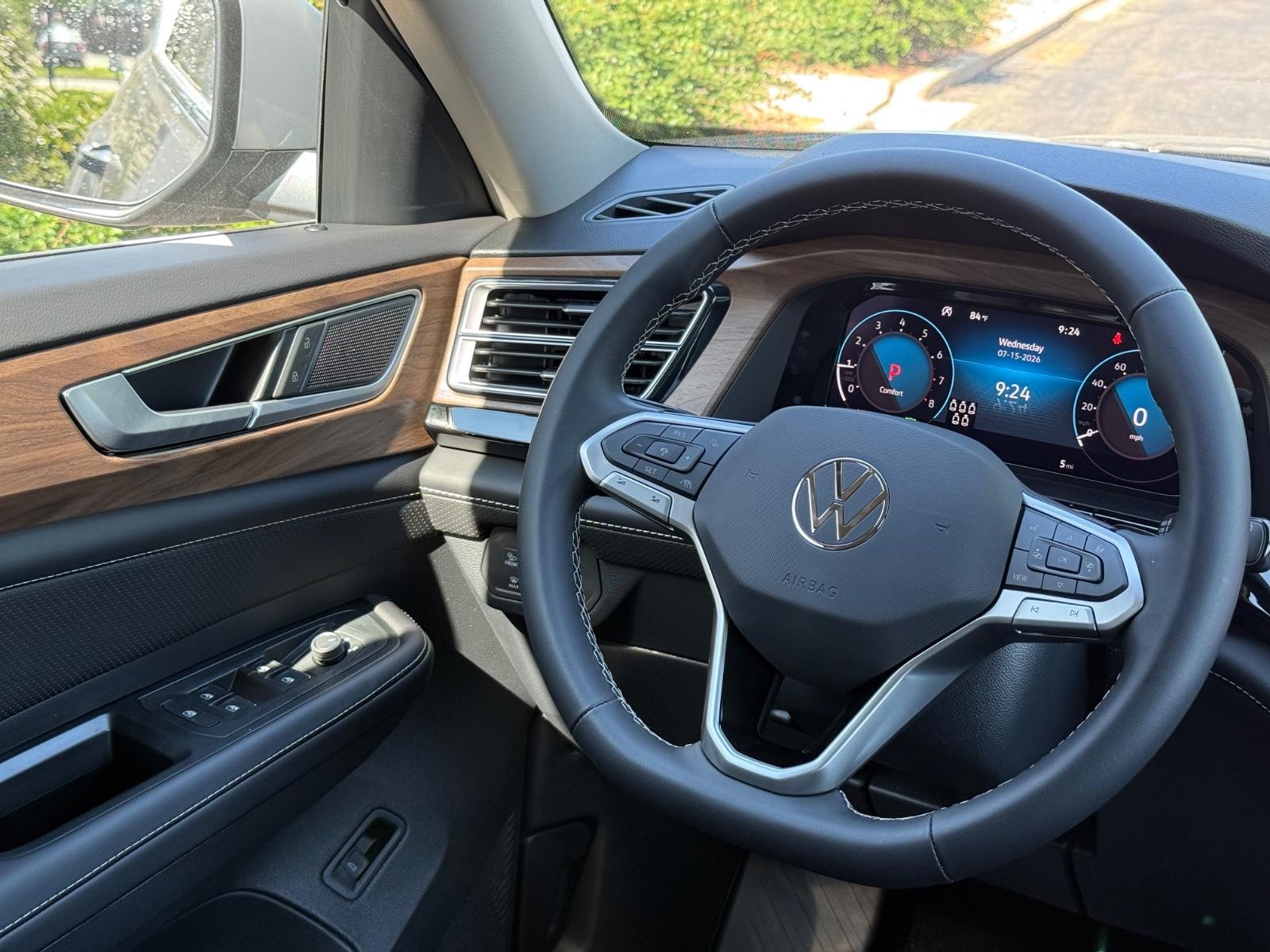 Volkswagen Atlas Vehicle Image 10