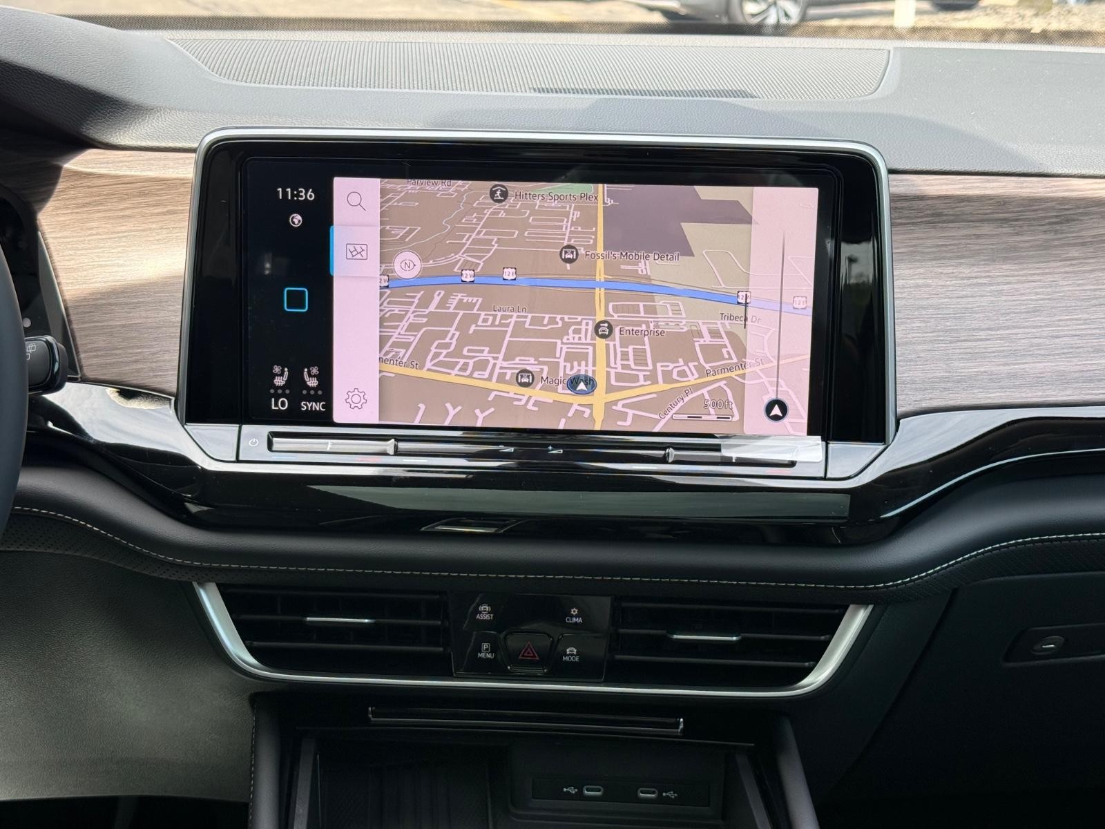 Volkswagen Atlas Vehicle Image 08