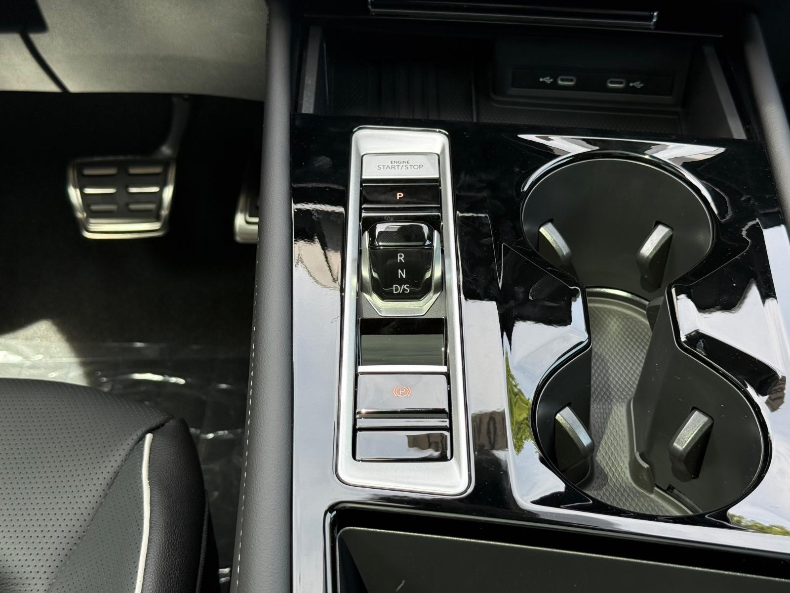 Volkswagen Atlas Vehicle Image 09