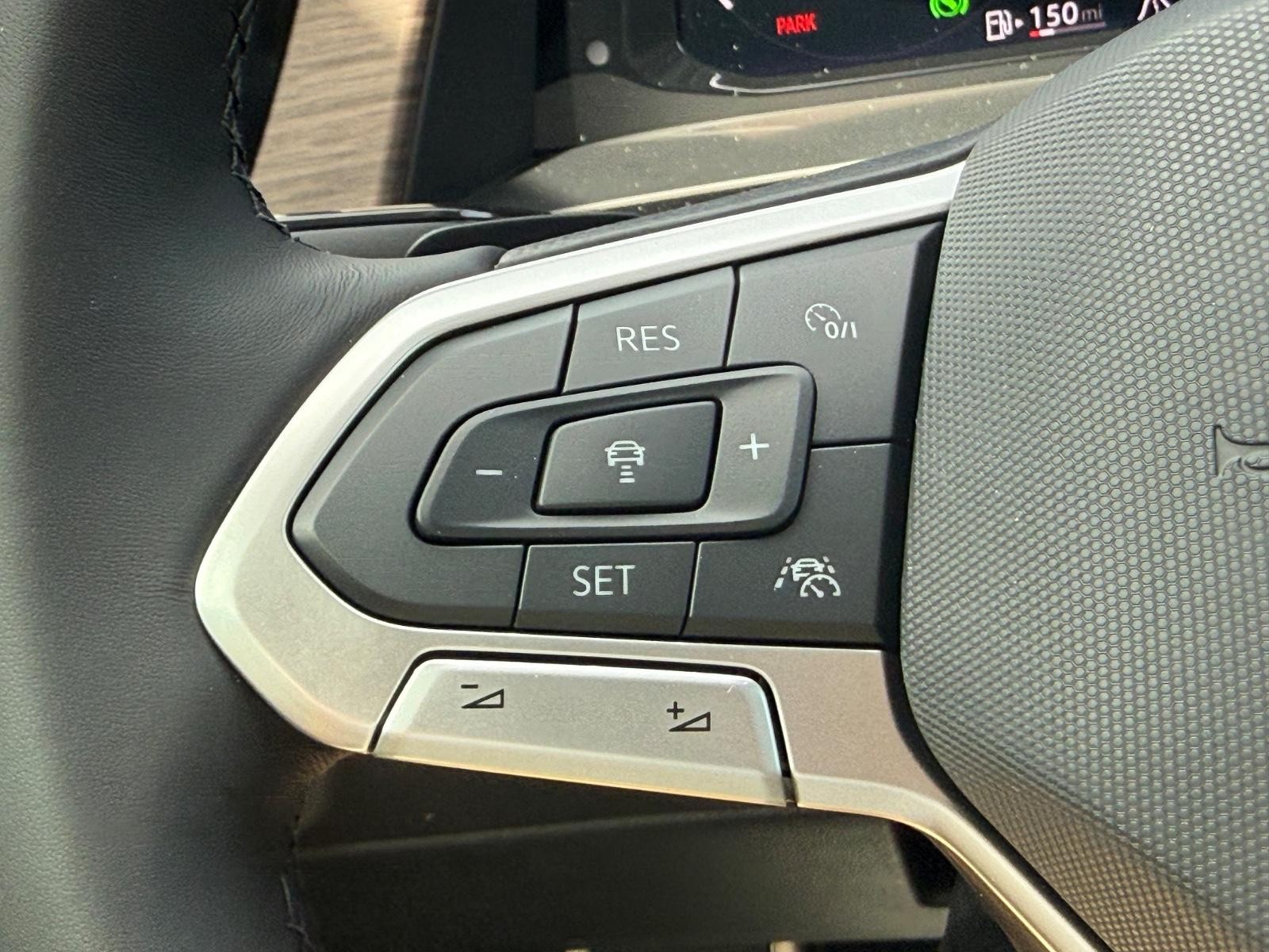 Volkswagen Atlas Vehicle Image 12