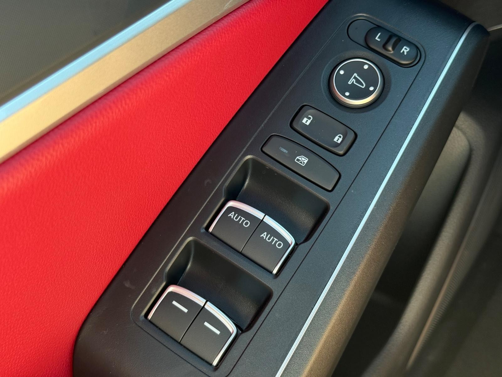 Acura Integra Vehicle Image 16