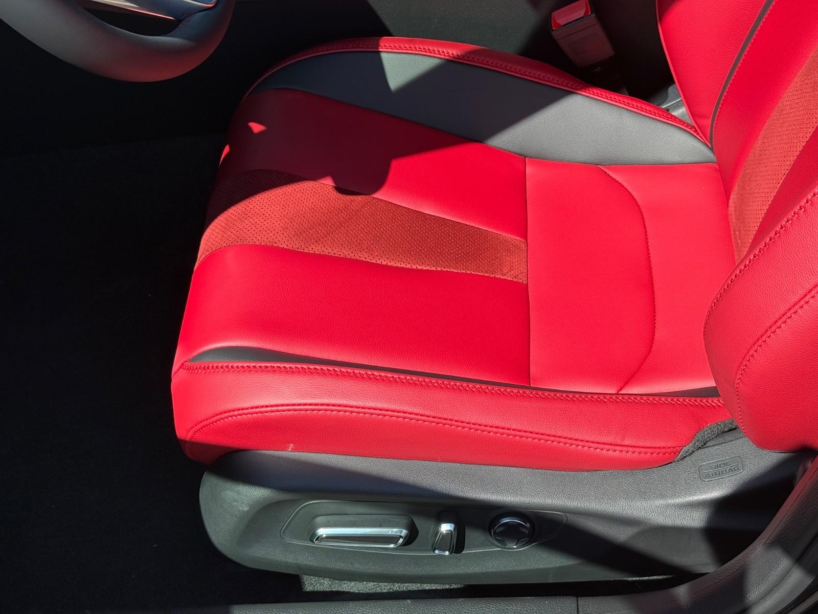 Acura Integra Vehicle Image 18