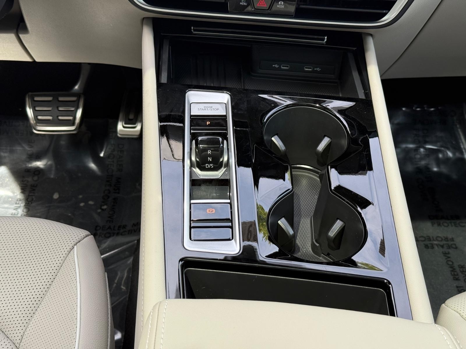 Volkswagen Atlas Vehicle Image 09