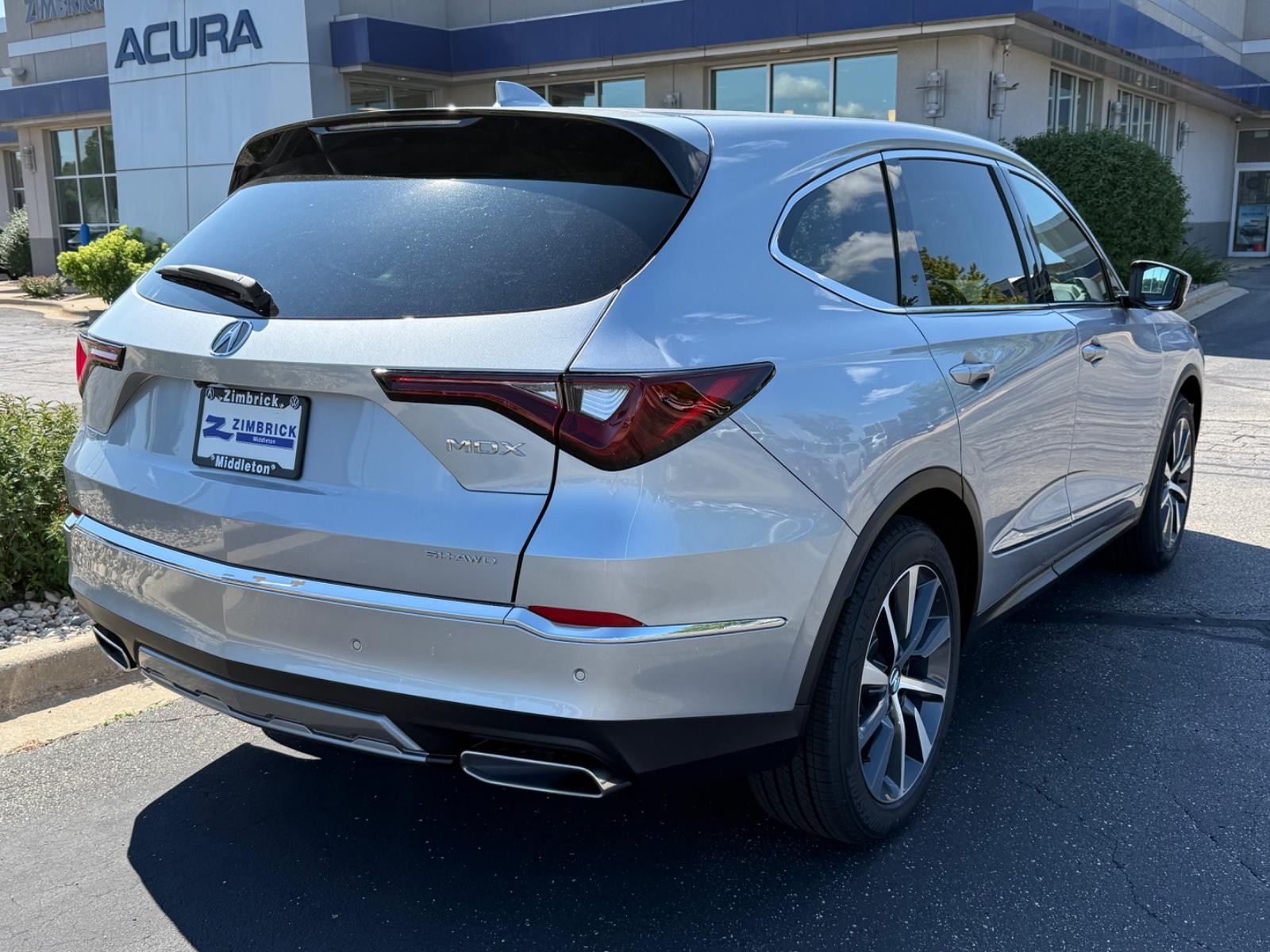 Acura MDX Vehicle Image 03