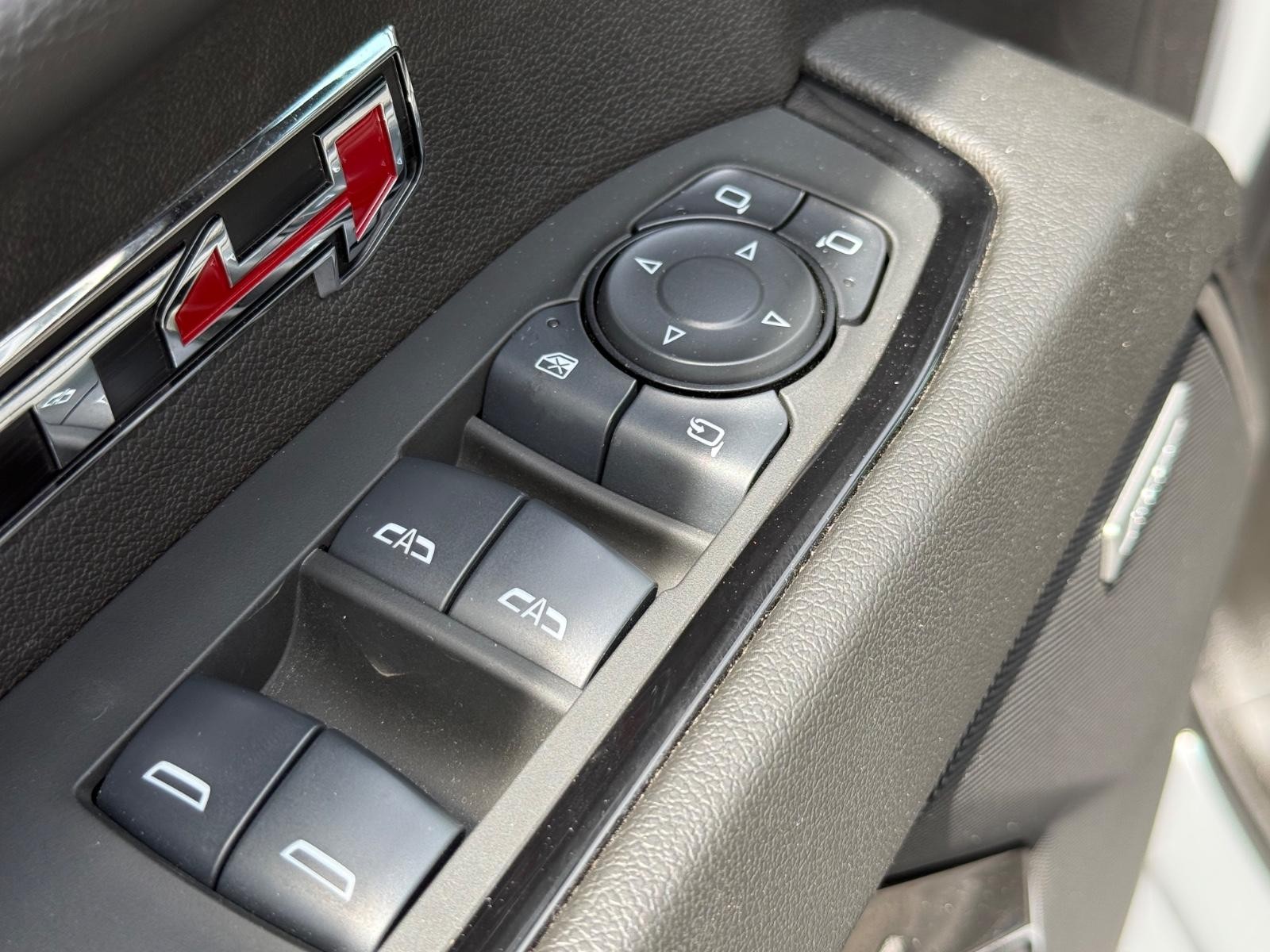 GMC Sierra 1500 Vehicle Image 22