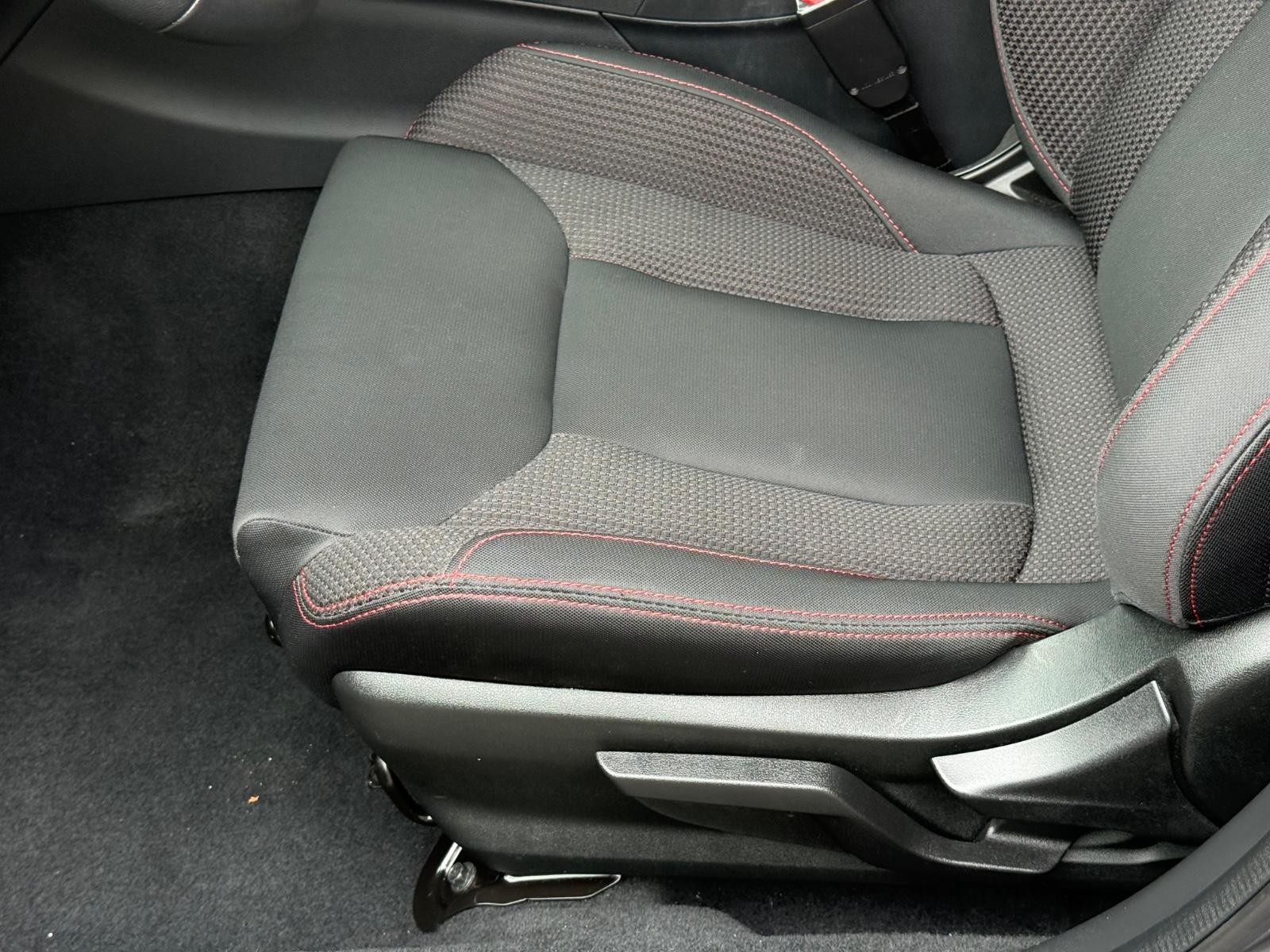 Subaru WRX Vehicle Image 22