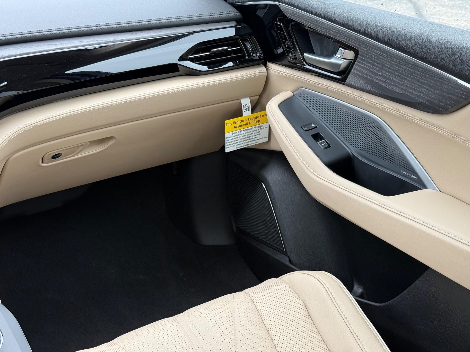Acura MDX Vehicle Image 09