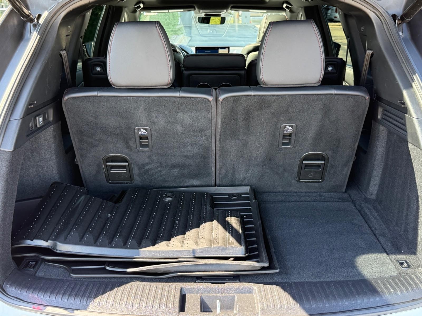 Acura MDX Vehicle Image 05