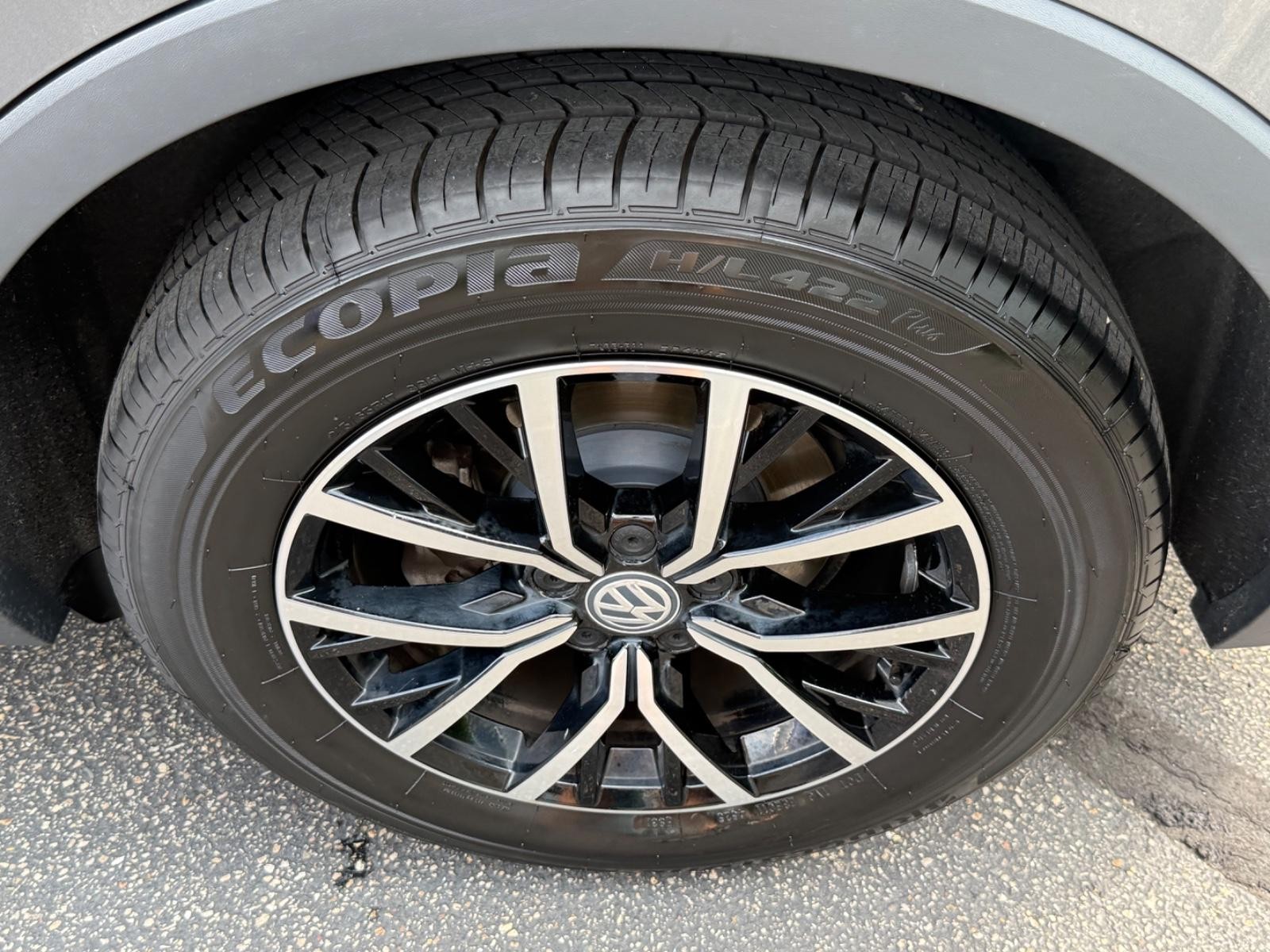Volkswagen Tiguan Vehicle Image 07