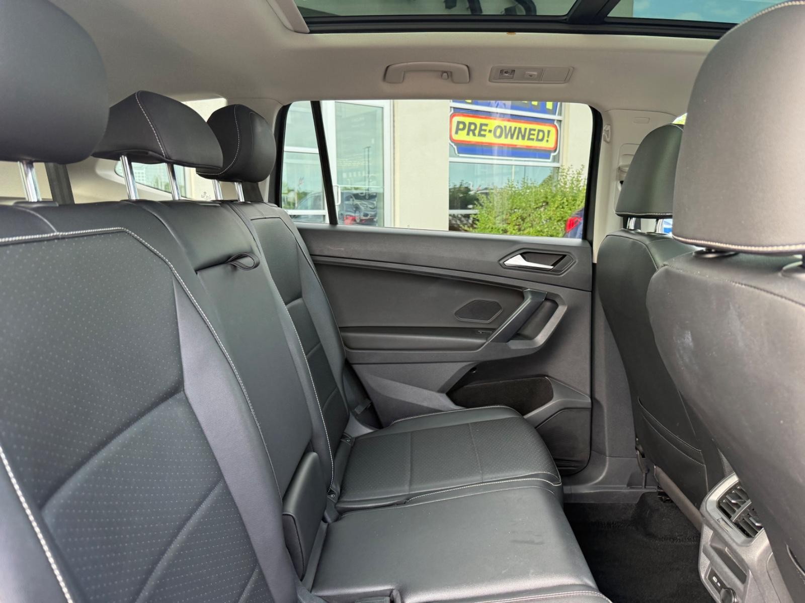 Volkswagen Tiguan Vehicle Image 10