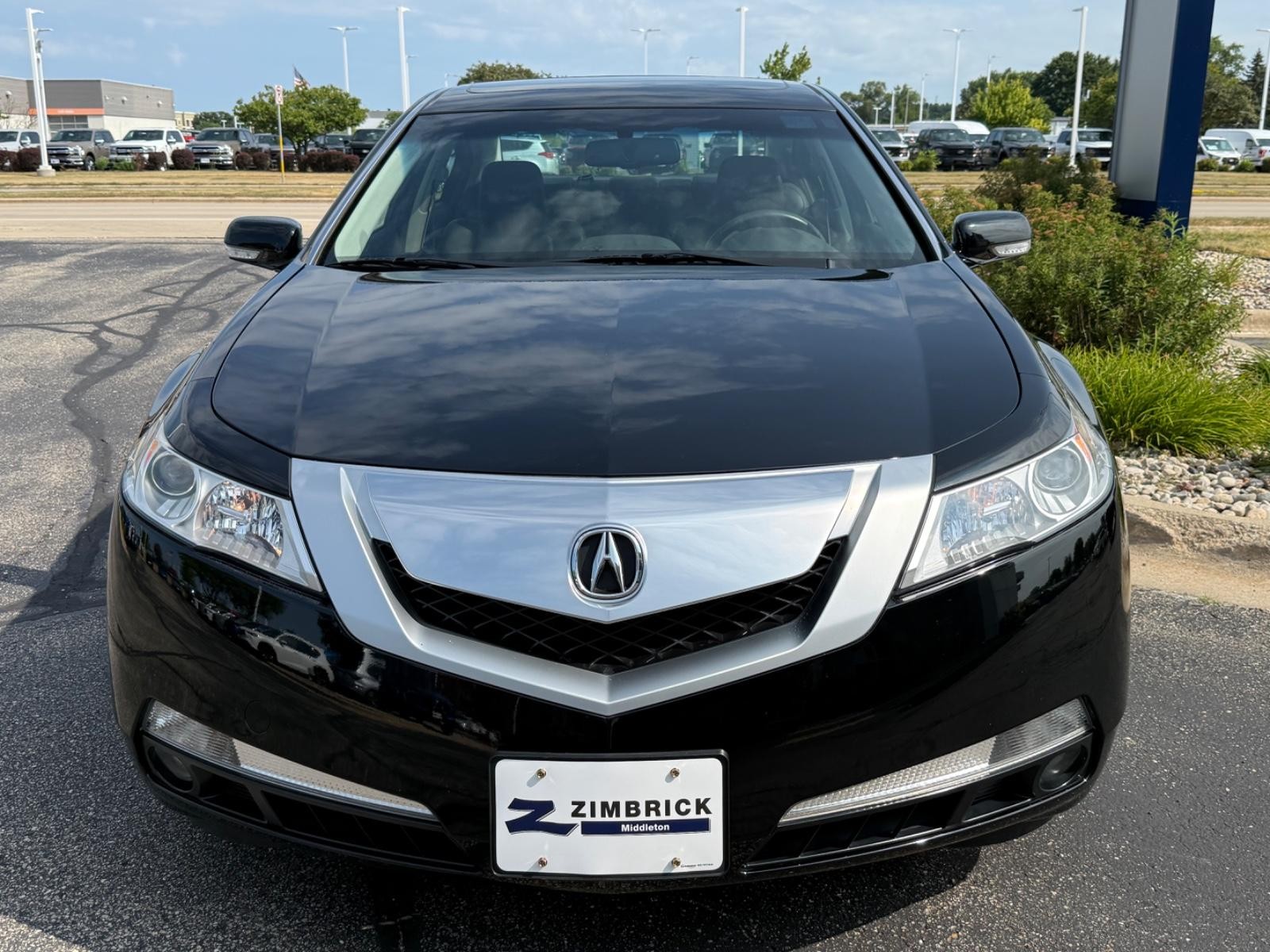 Acura TL Vehicle Full-screen Gallery Image 09