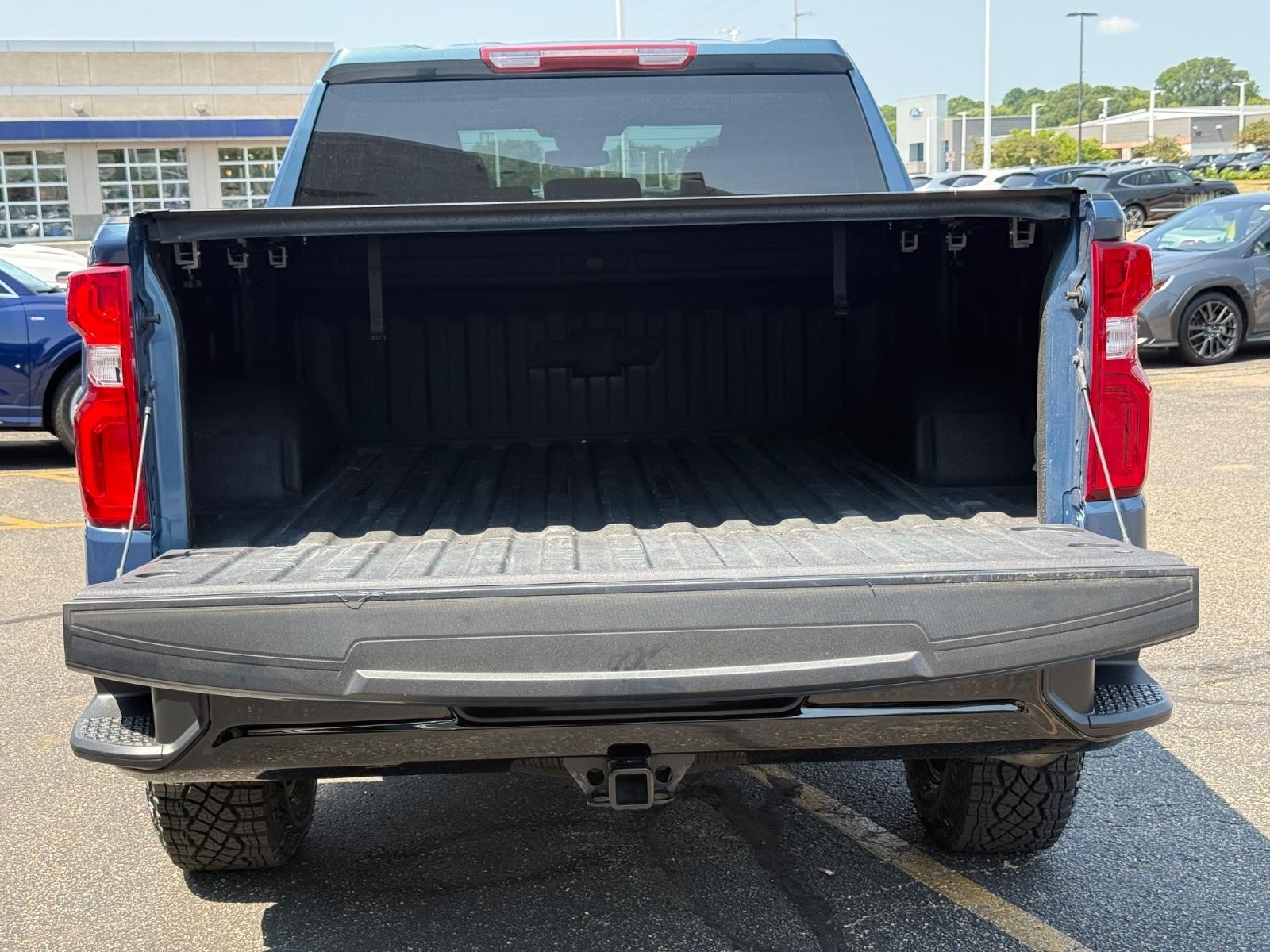 Chevrolet Silverado 1500 Vehicle Image 06