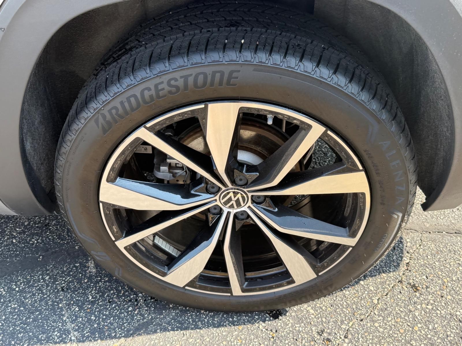 Volkswagen Atlas Vehicle Image 07