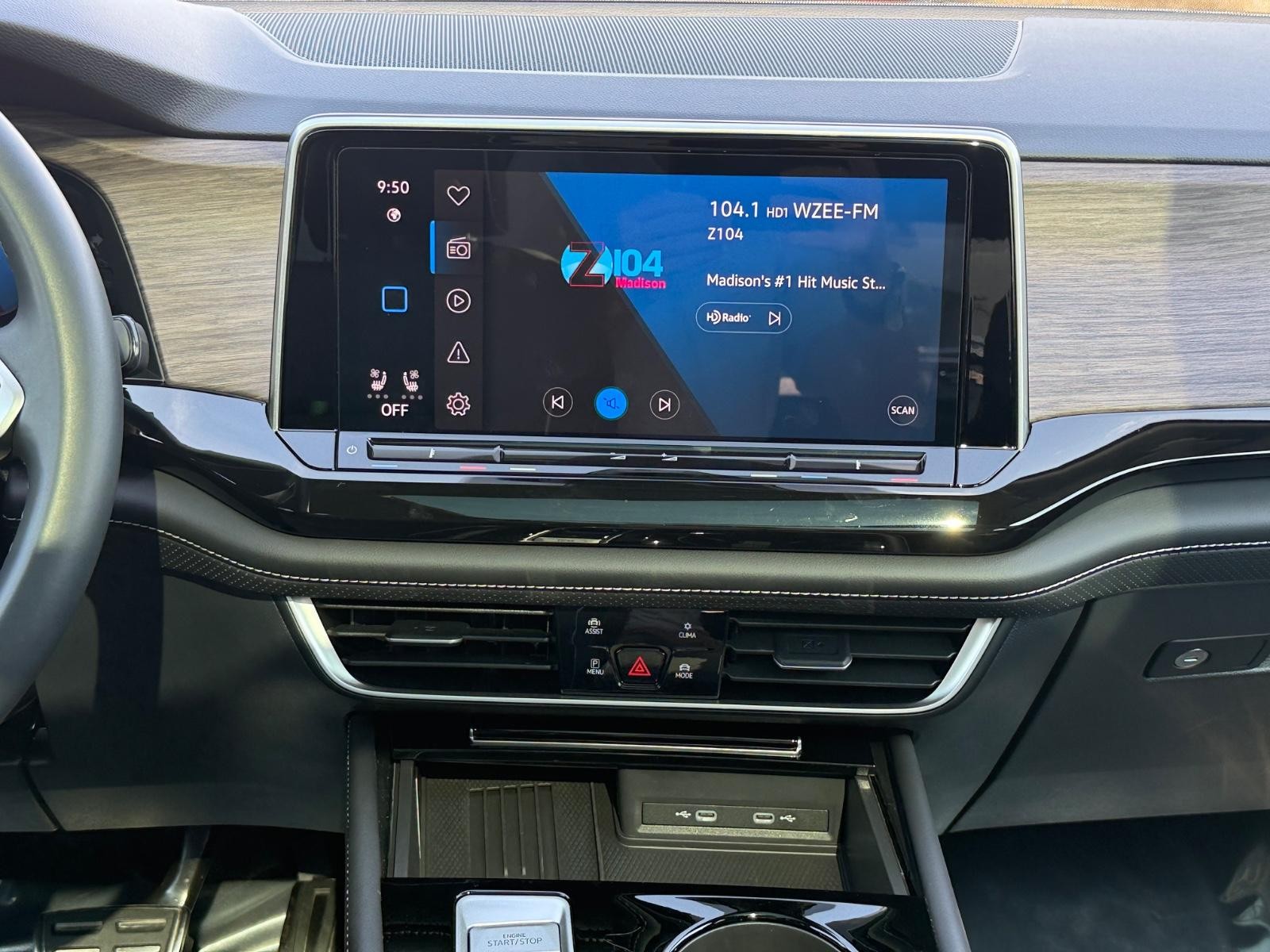 Volkswagen Atlas Vehicle Image 12
