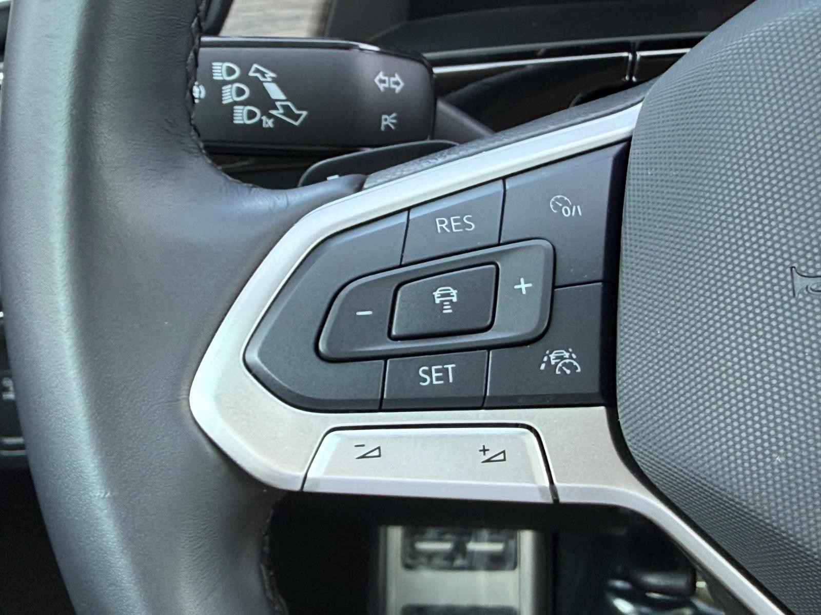 Volkswagen Atlas Vehicle Image 16