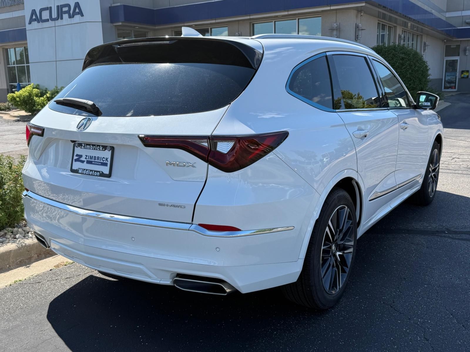 Acura MDX Vehicle Image 03