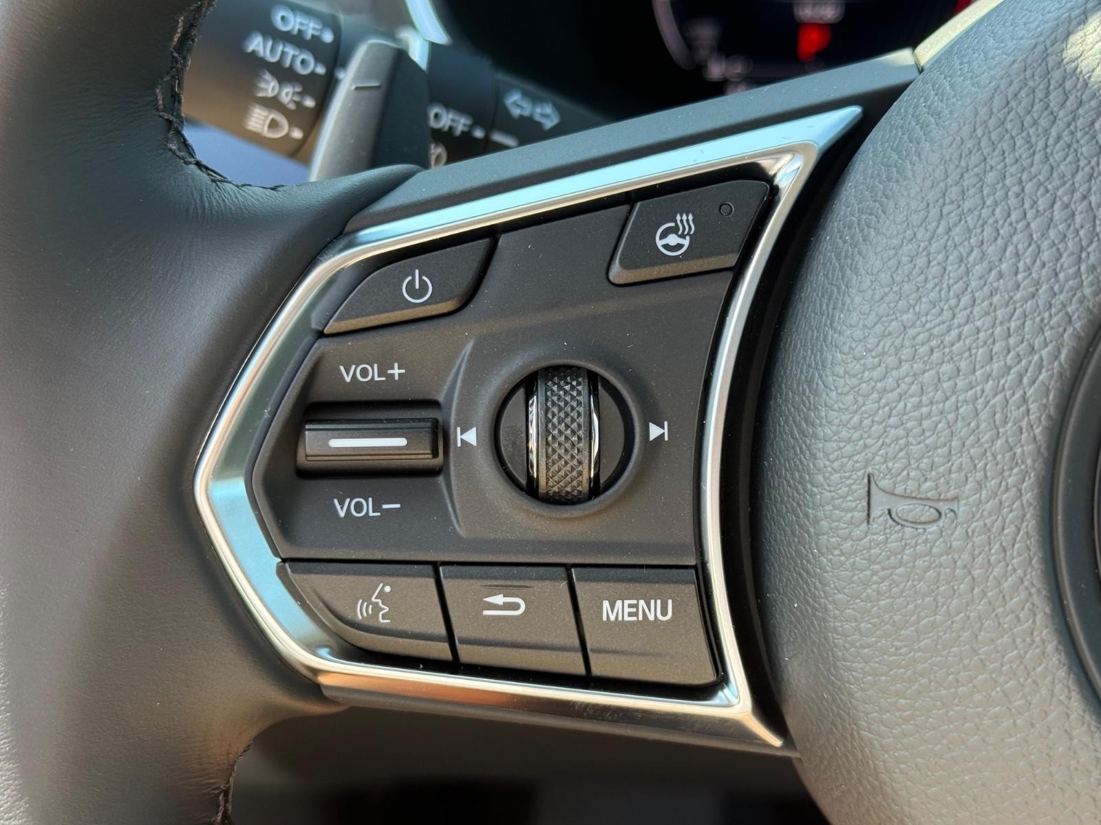 Acura MDX Vehicle Image 12