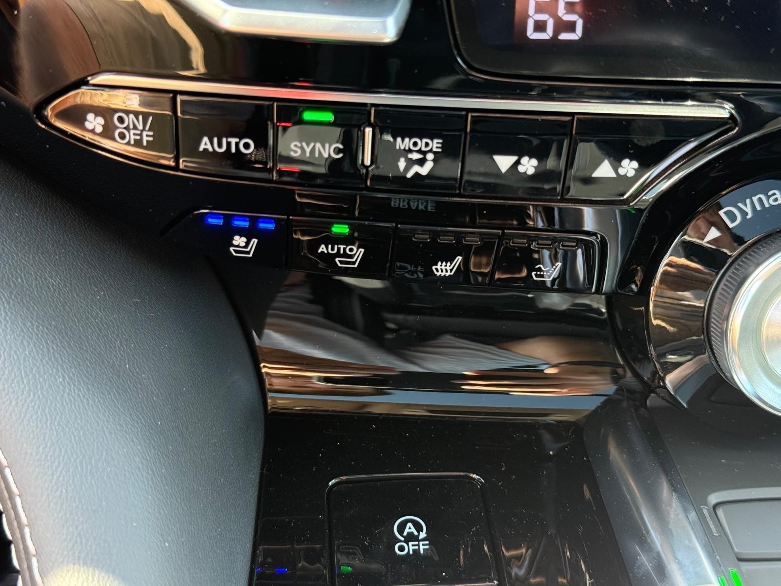 Acura MDX Vehicle Image 15