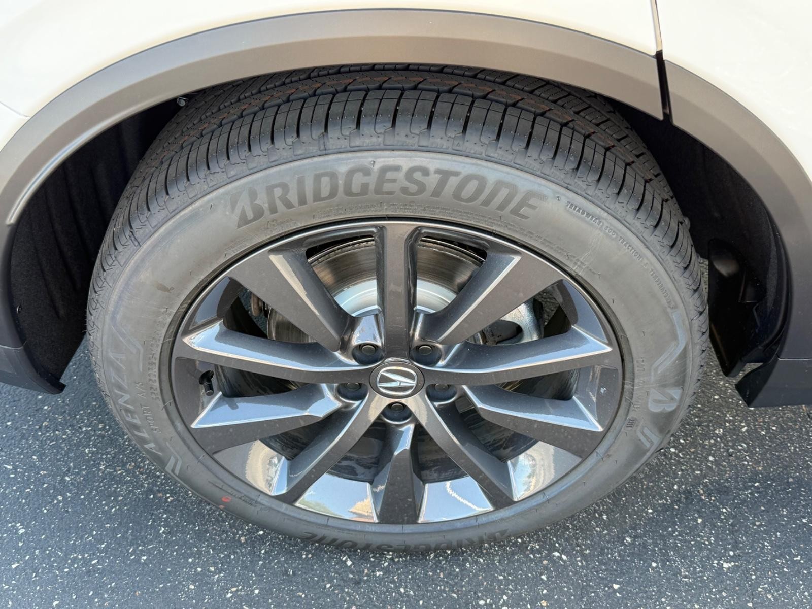 Acura MDX Vehicle Image 04