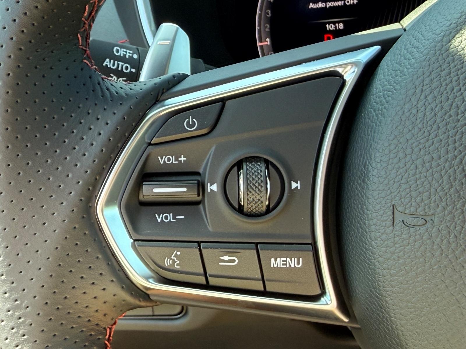 Acura MDX Vehicle Image 11