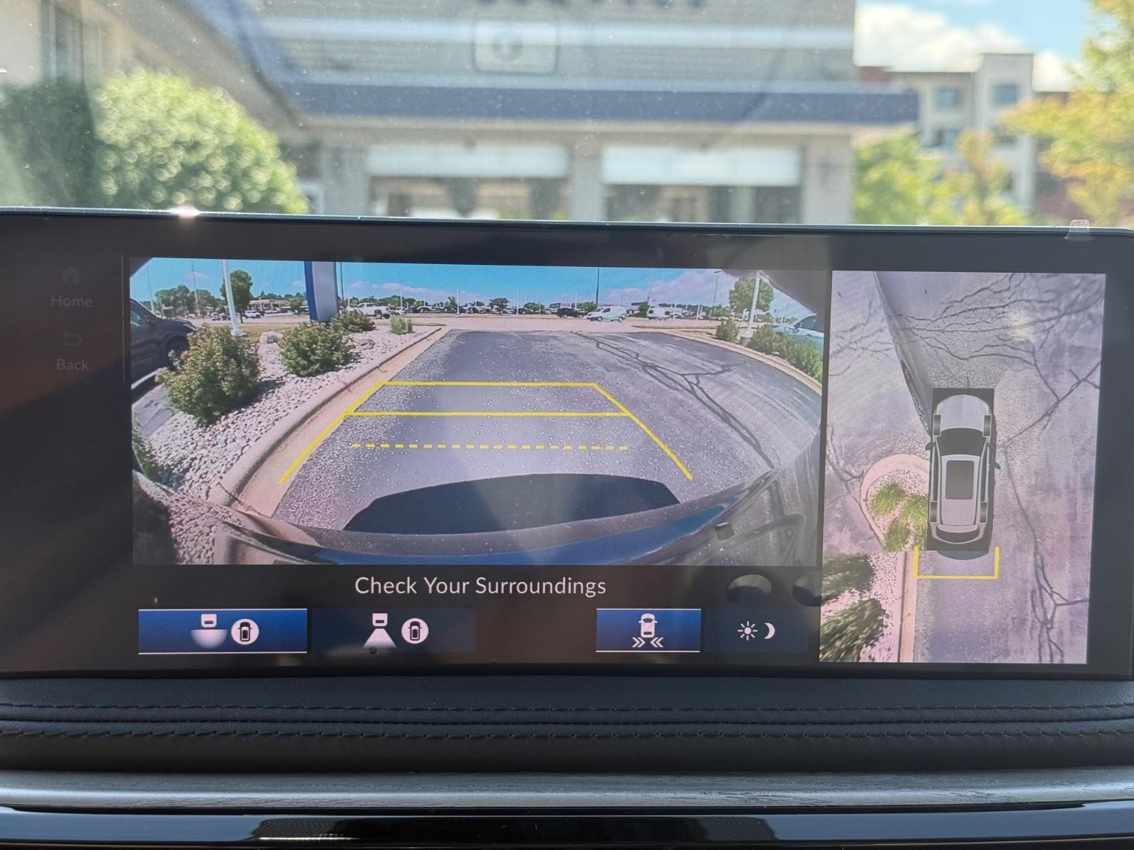 Acura MDX Vehicle Image 13