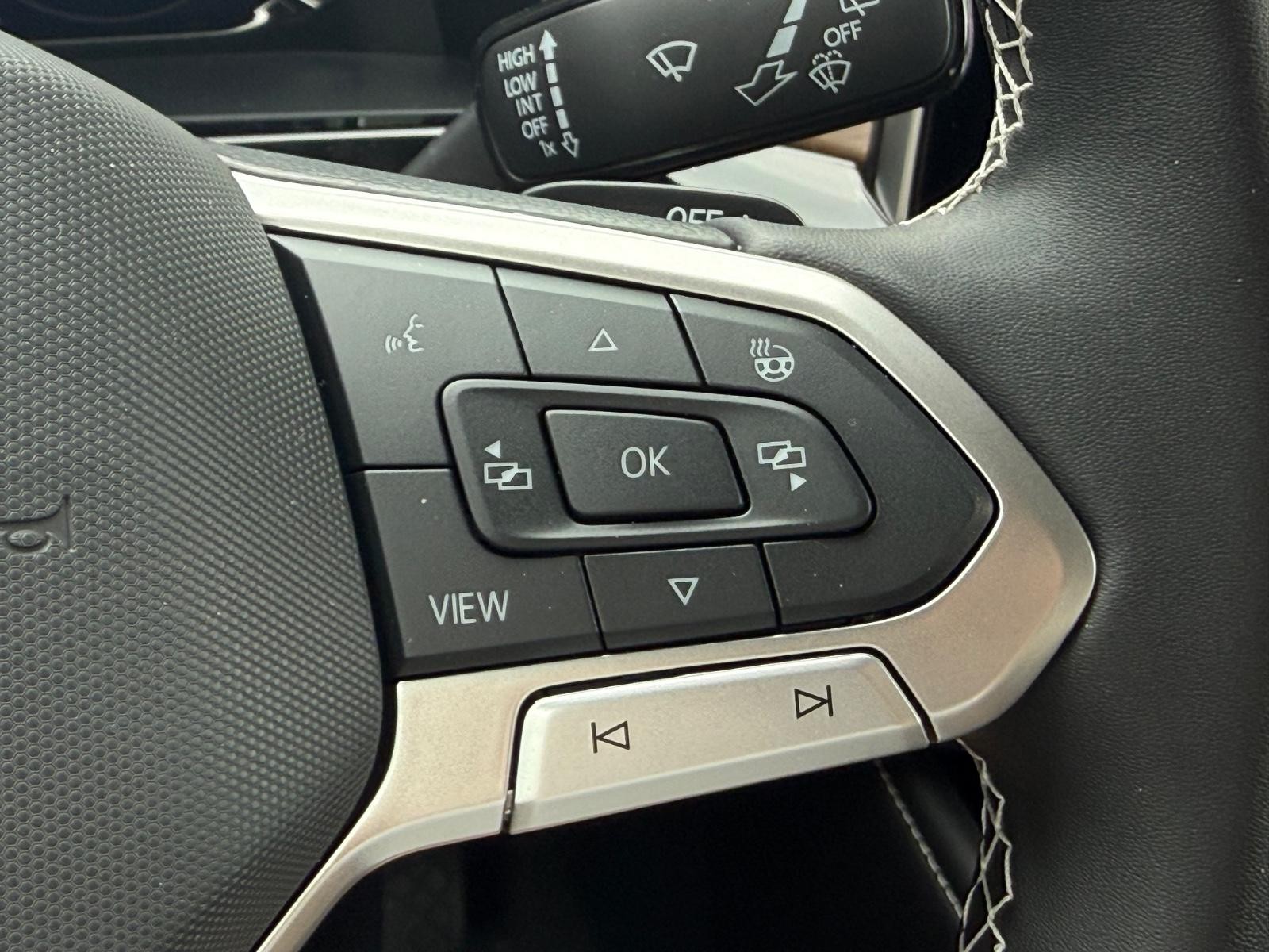 Volkswagen Atlas Vehicle Image 12