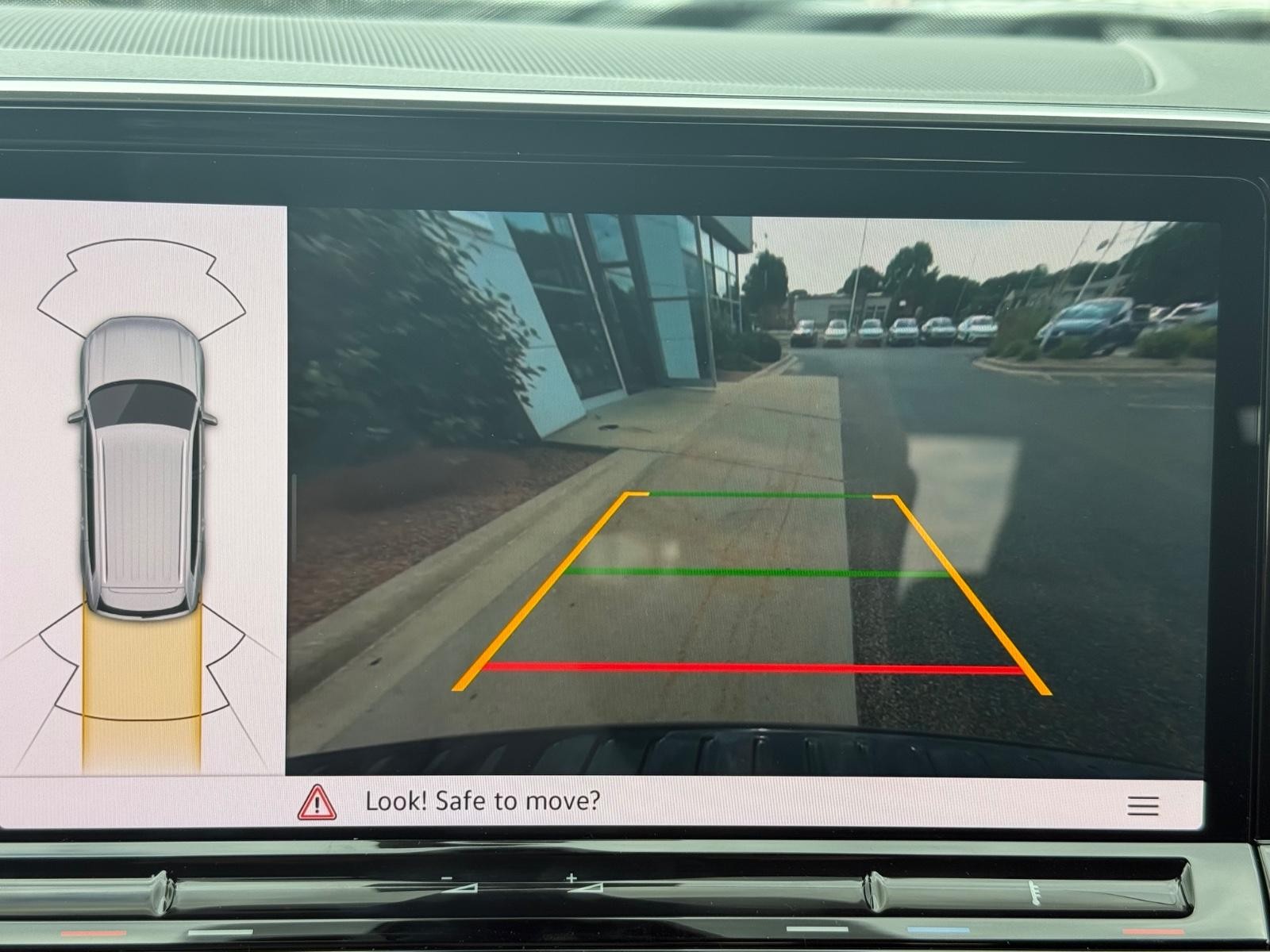 Volkswagen Atlas Vehicle Image 13