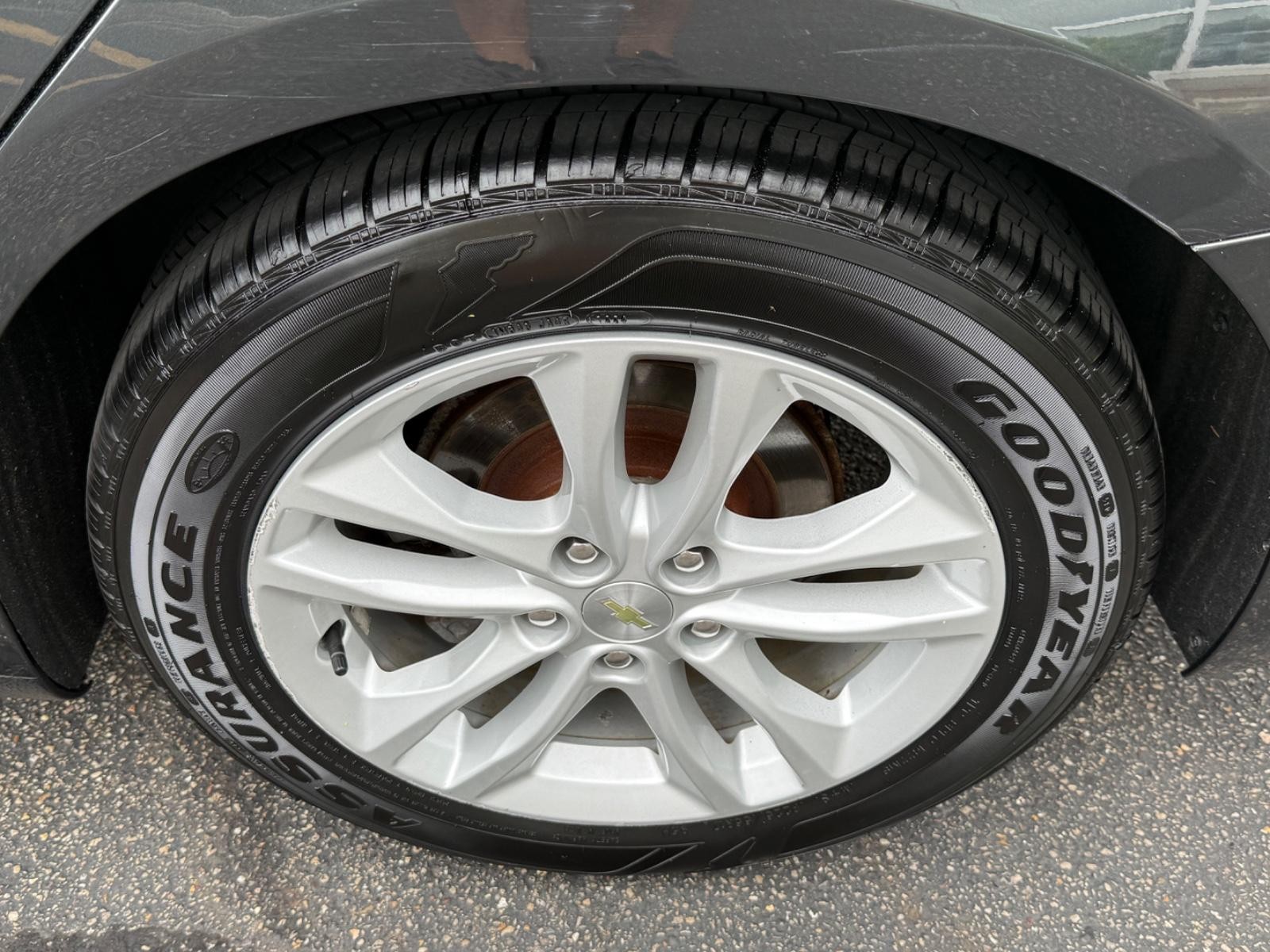 Chevrolet Malibu Vehicle Image 07