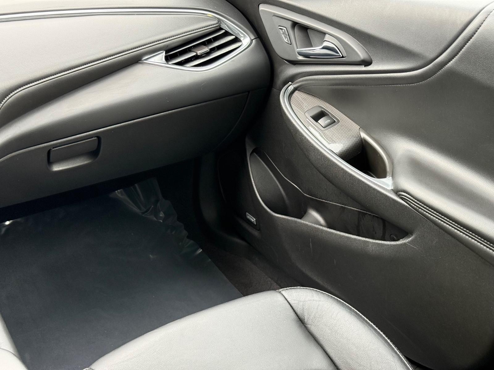 Chevrolet Malibu Vehicle Image 15