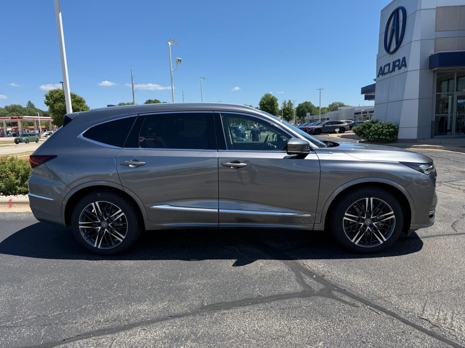 Acura MDX Vehicle Image 02