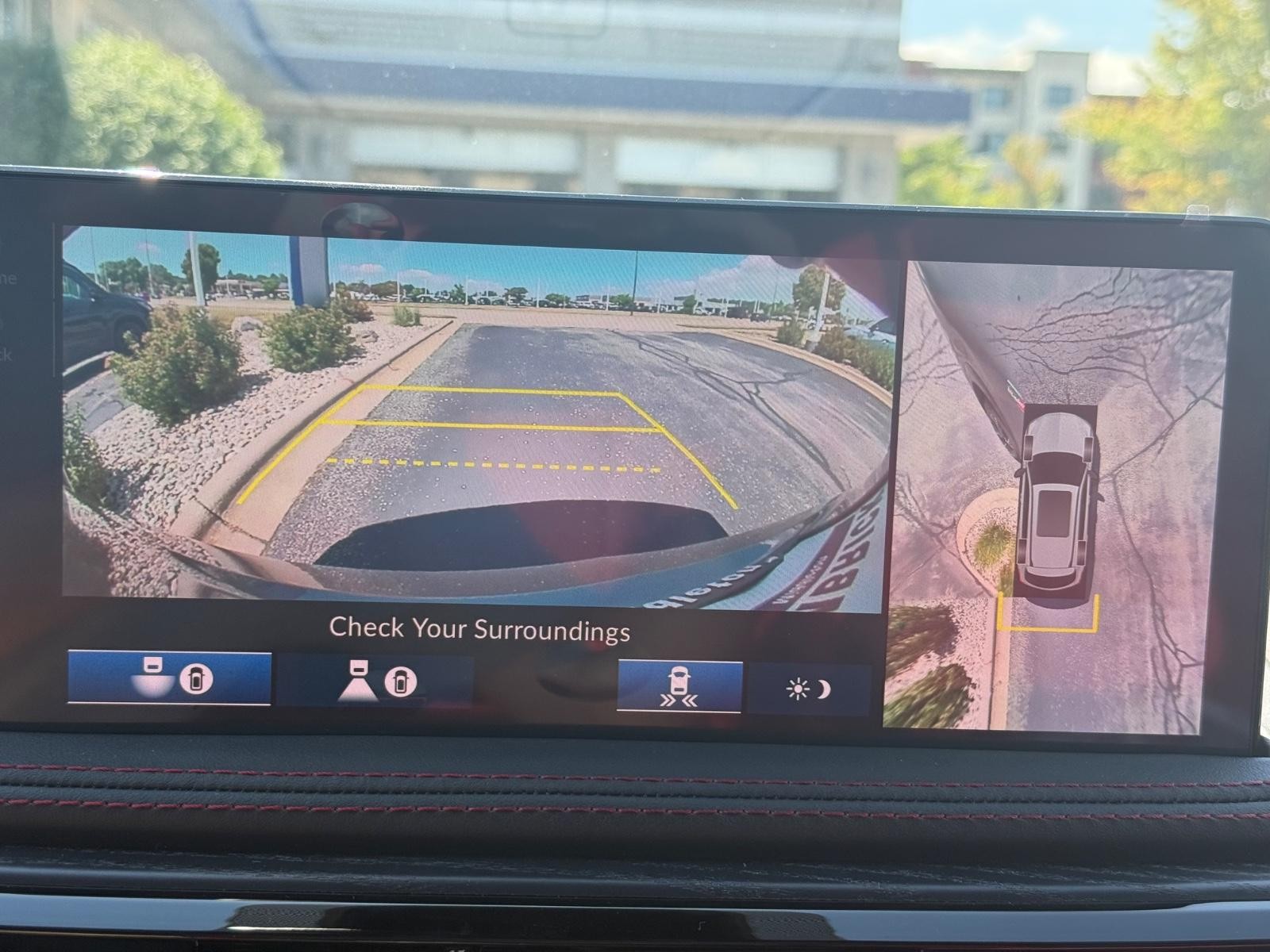 Acura MDX Vehicle Image 13