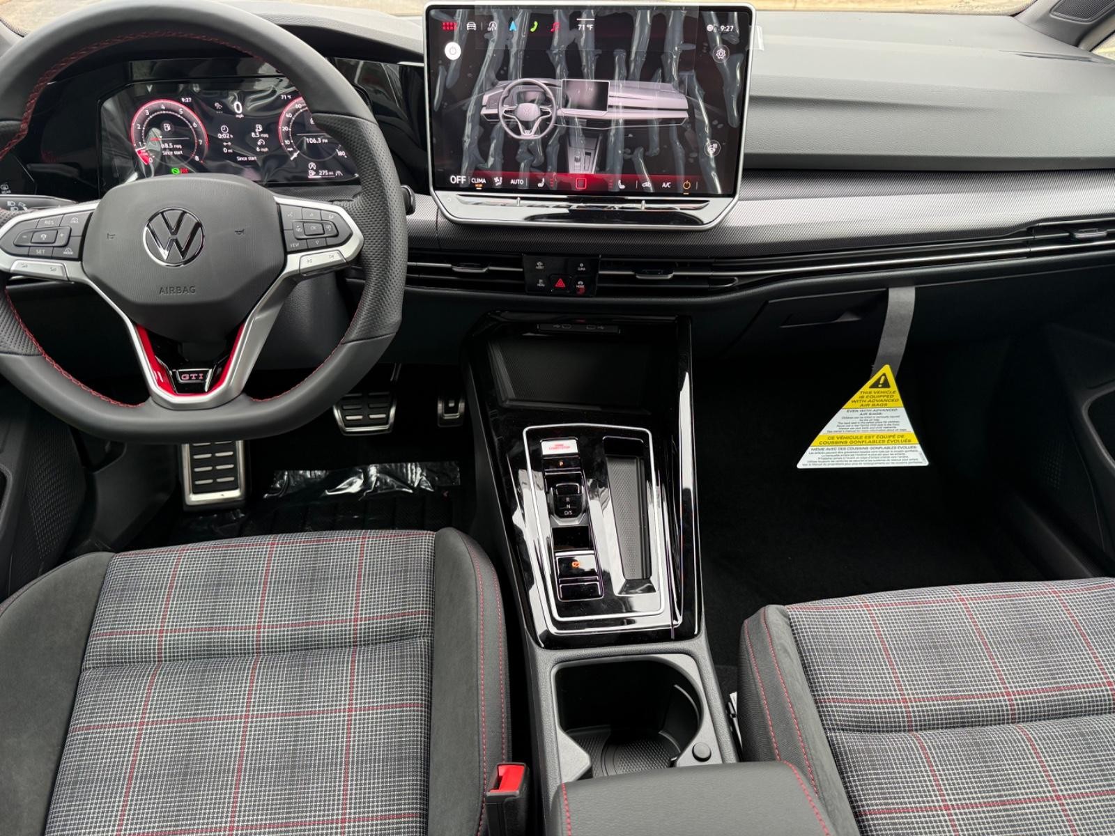 Volkswagen Golf GTI Vehicle Image 06