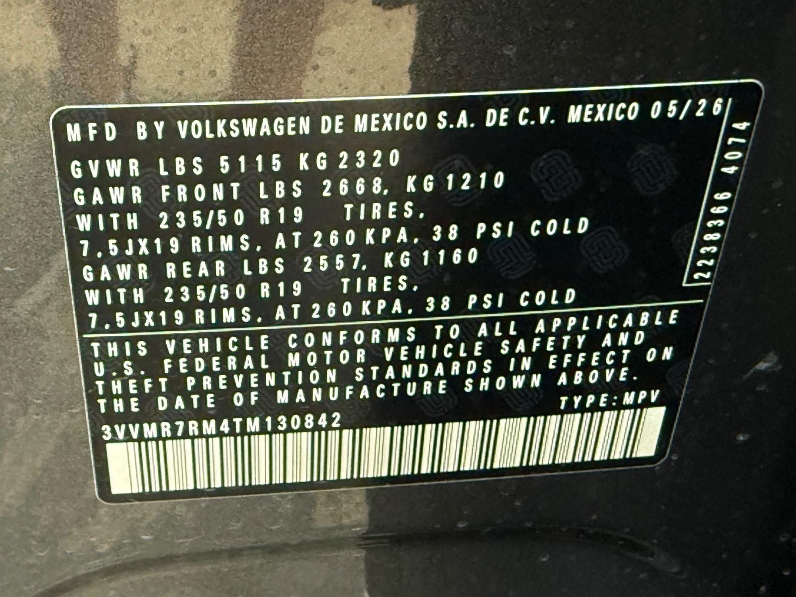 Volkswagen Tiguan Vehicle Image 17