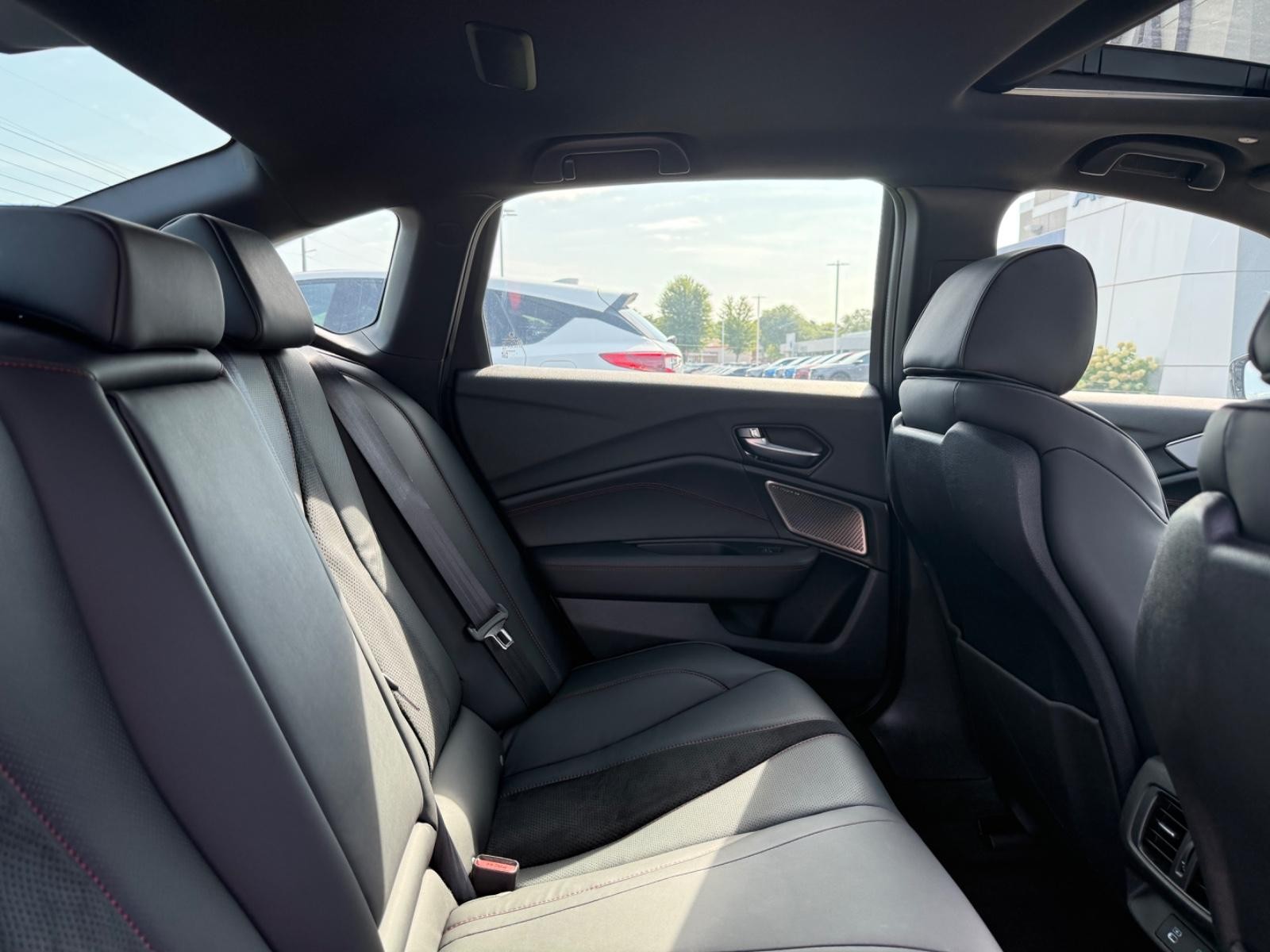 Acura TLX Vehicle Image 10