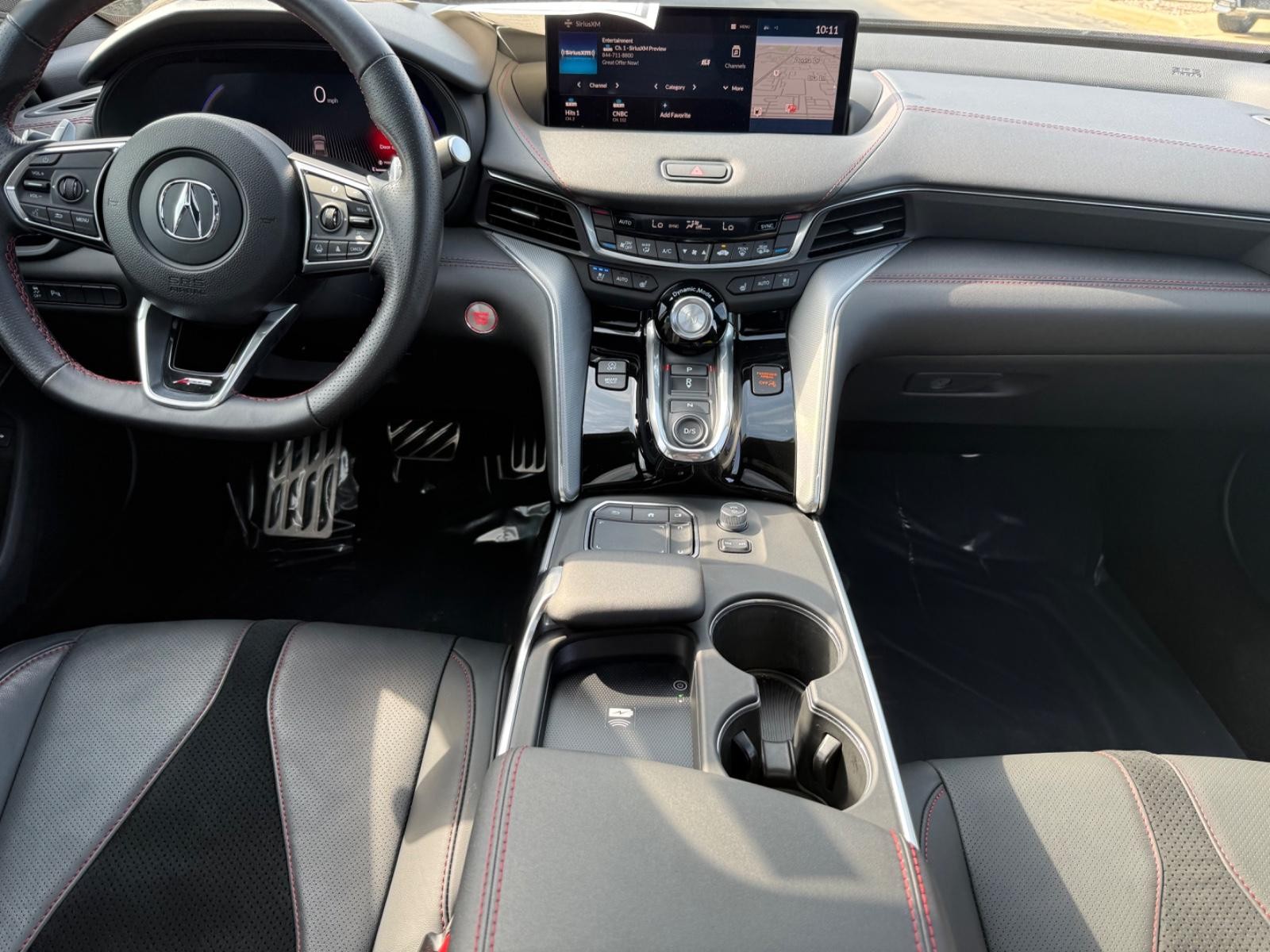 Acura TLX Vehicle Image 11