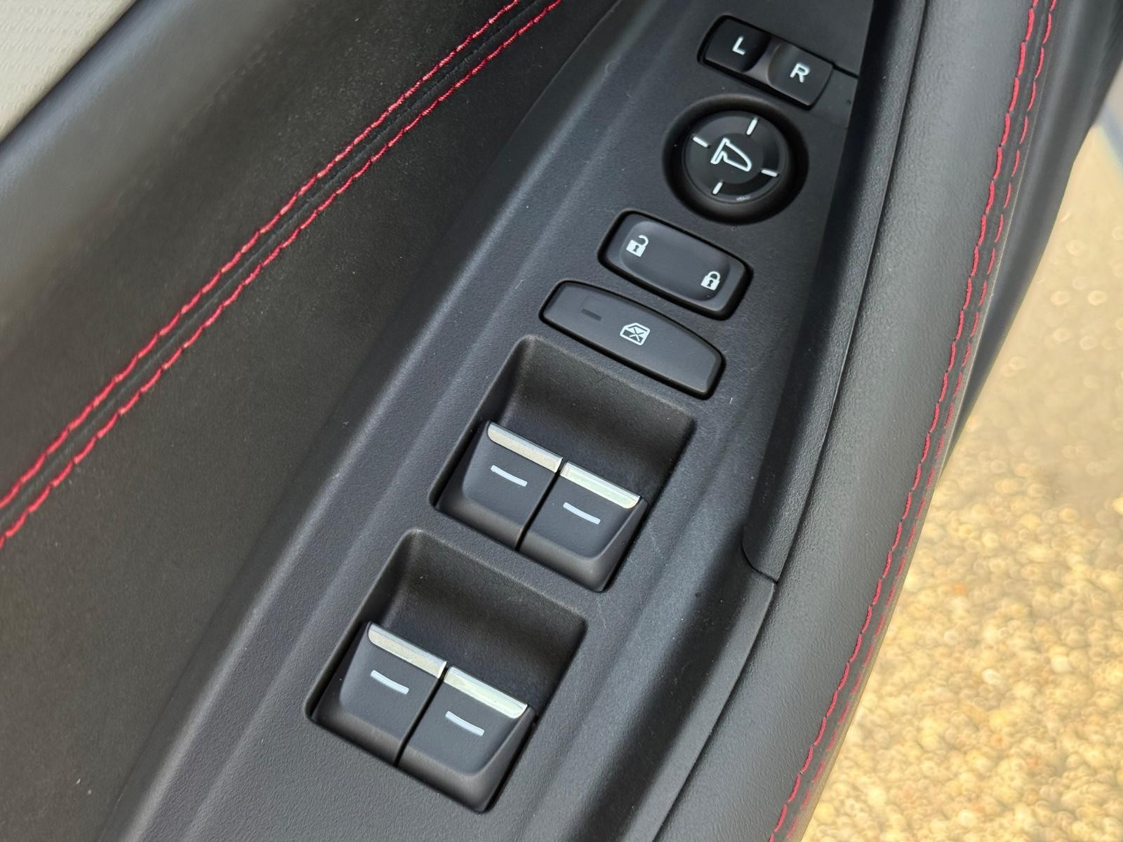 Acura TLX Vehicle Image 21