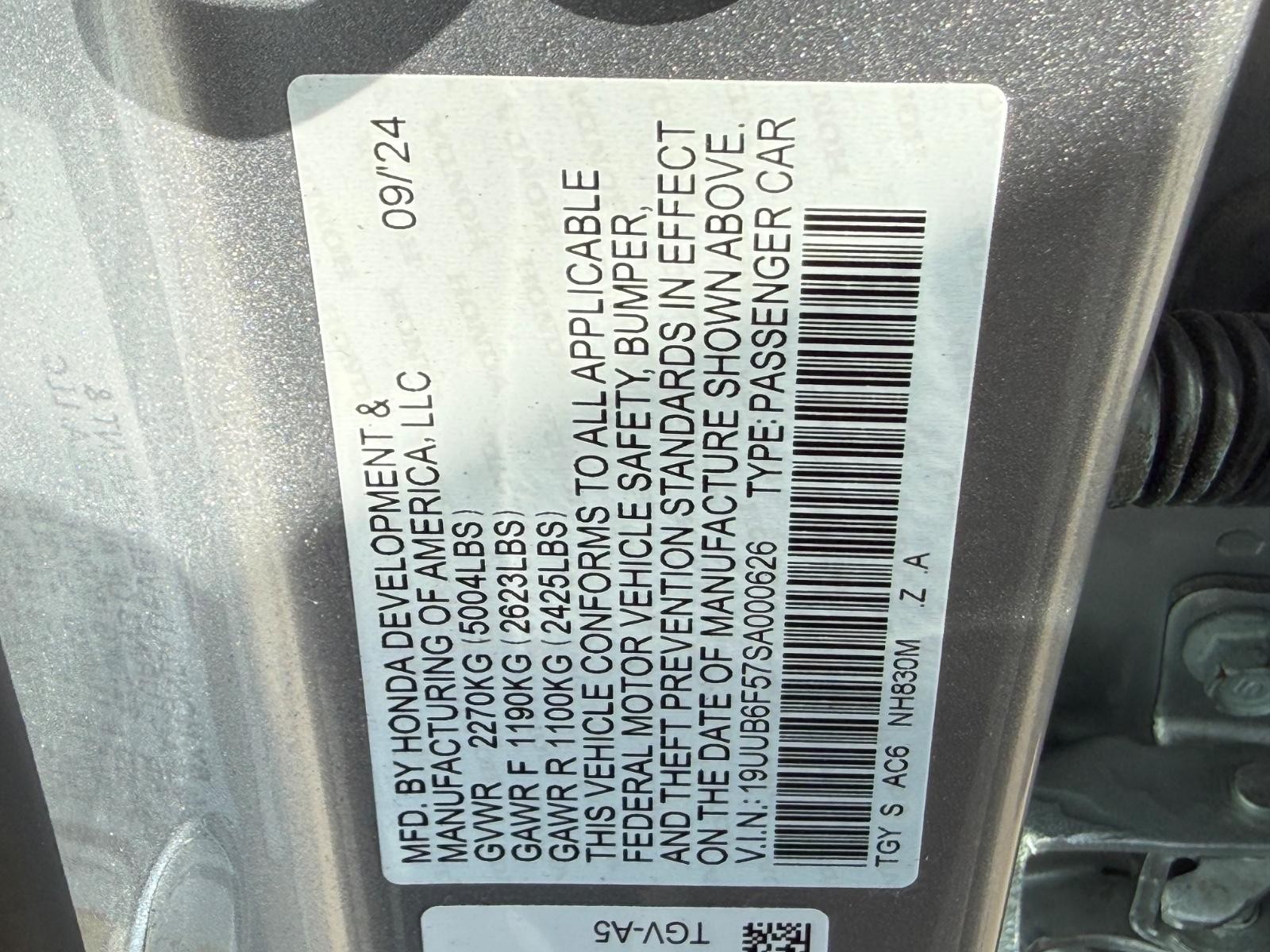 Acura TLX Vehicle Image 23
