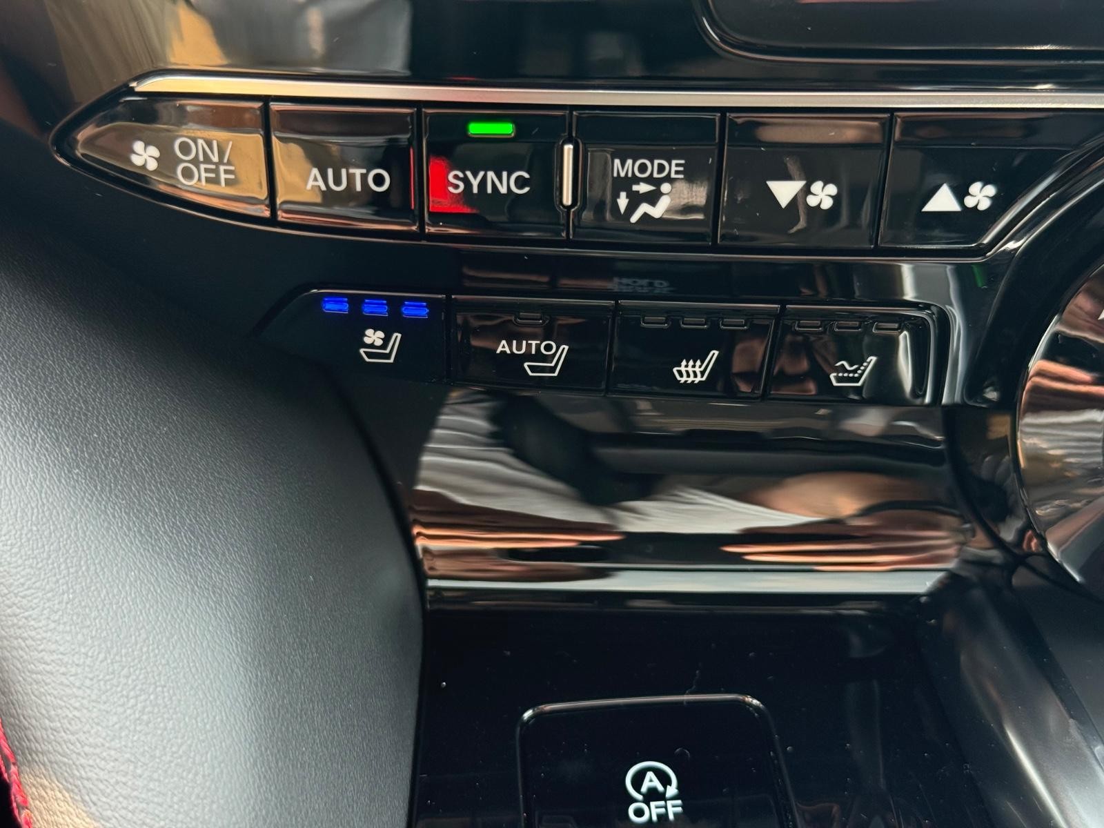Acura MDX Vehicle Image 16