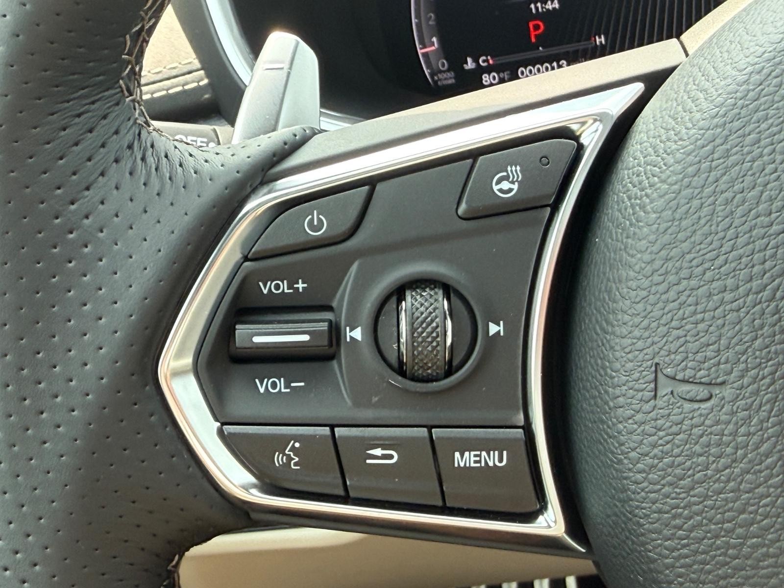 Acura MDX Vehicle Image 12