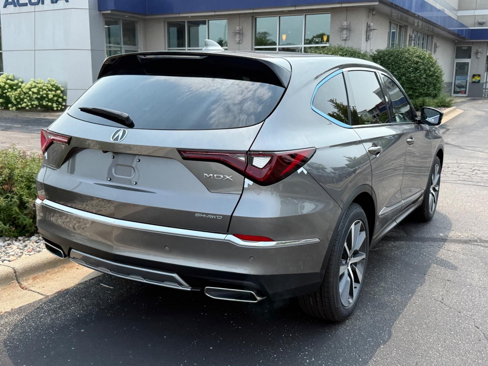 Acura MDX Vehicle Image 03